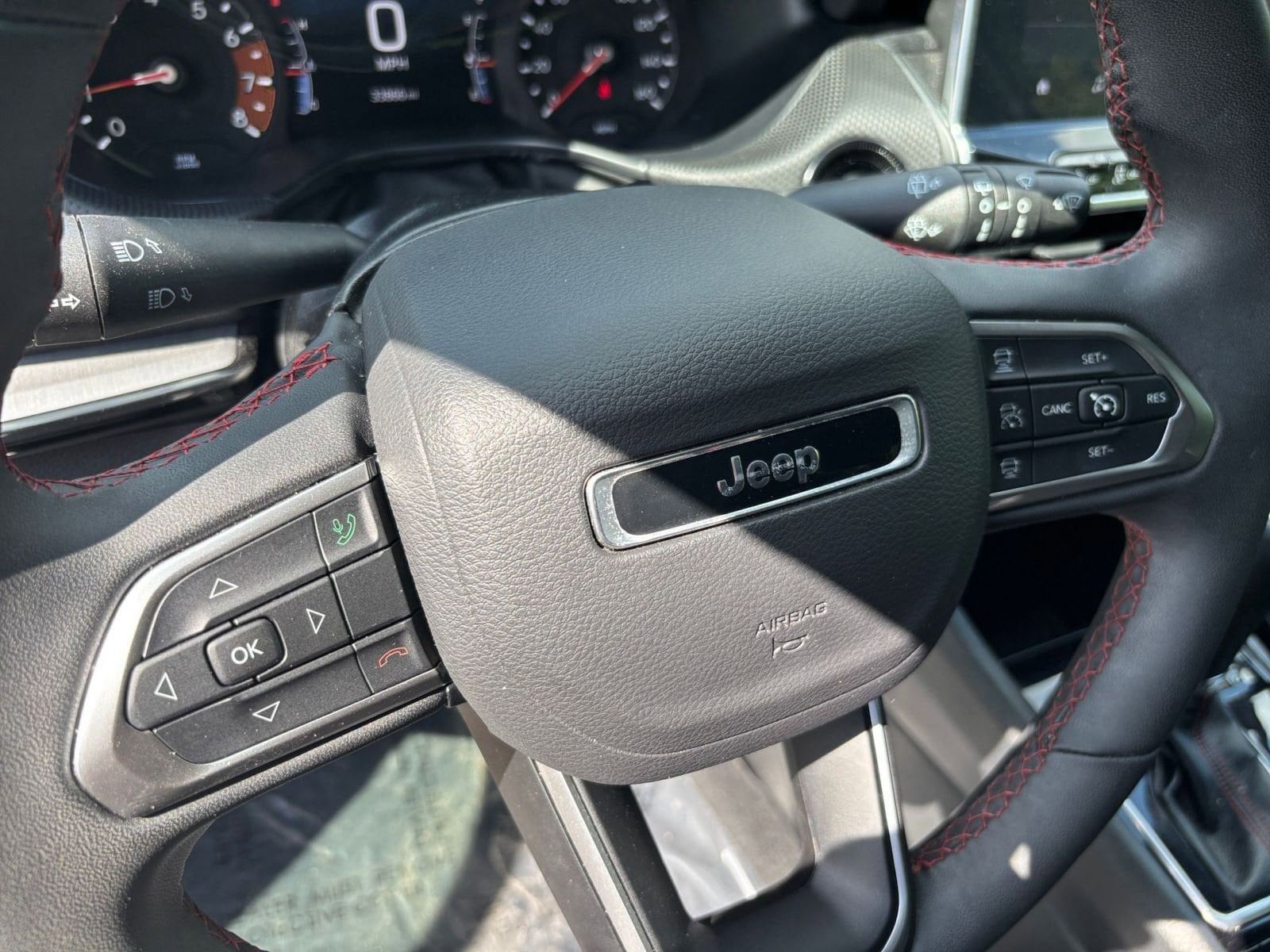 Thumbnail: 2025 Jeep Compass - 25
