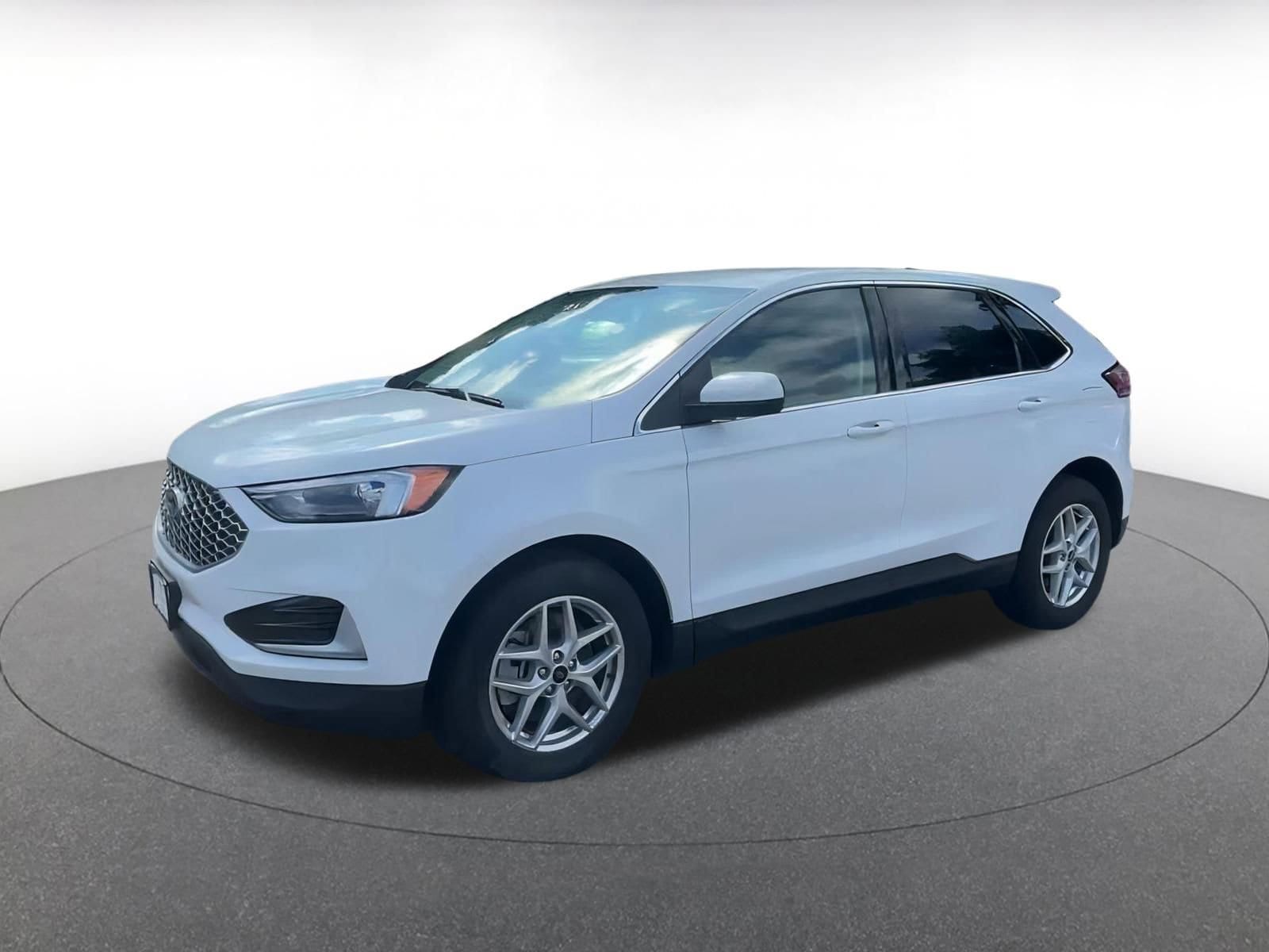 Thumbnail: 2024 Ford Edge - 7
