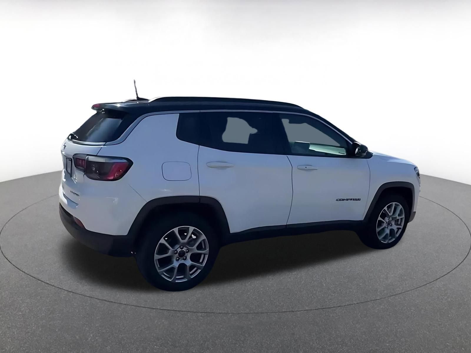 Thumbnail: 2025 Jeep Compass - 15