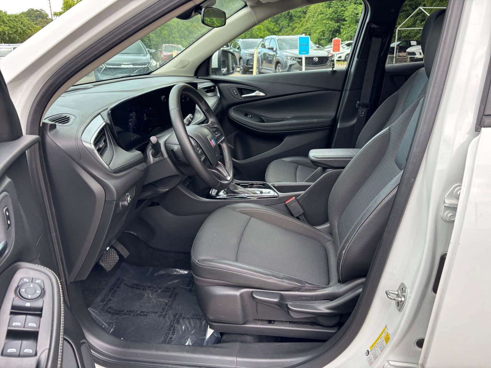 Thumbnail: 2025 Buick Encore GX - 25