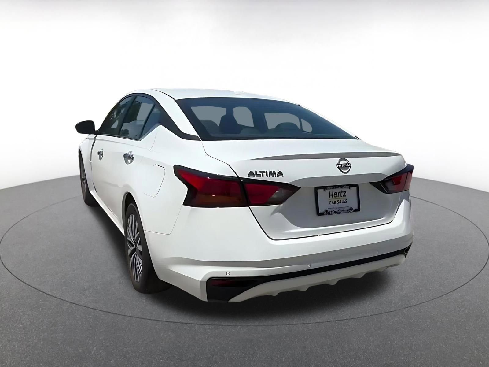 Thumbnail: 2025 Nissan Altima - 11