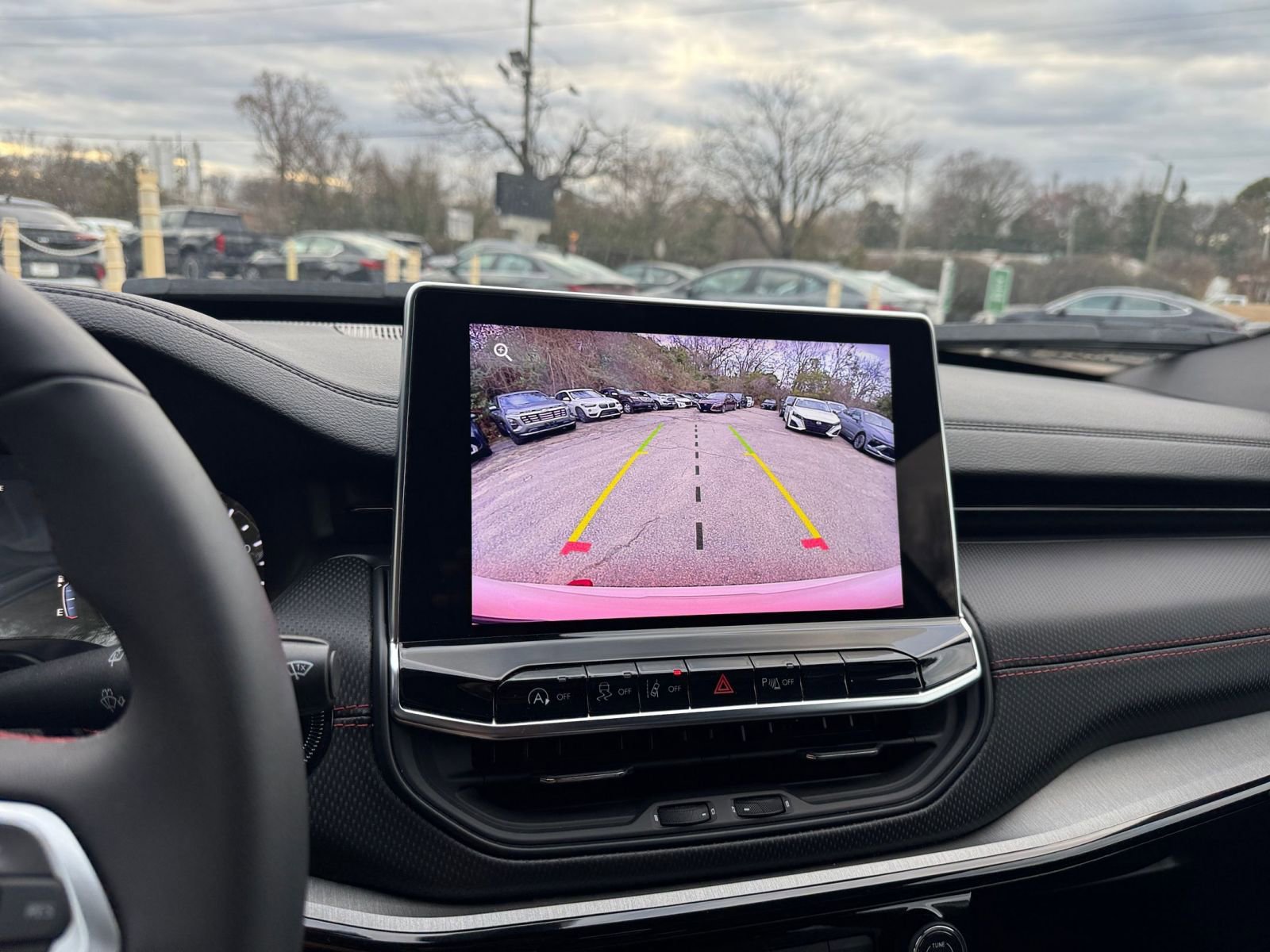 Thumbnail: 2025 Jeep Compass - 17