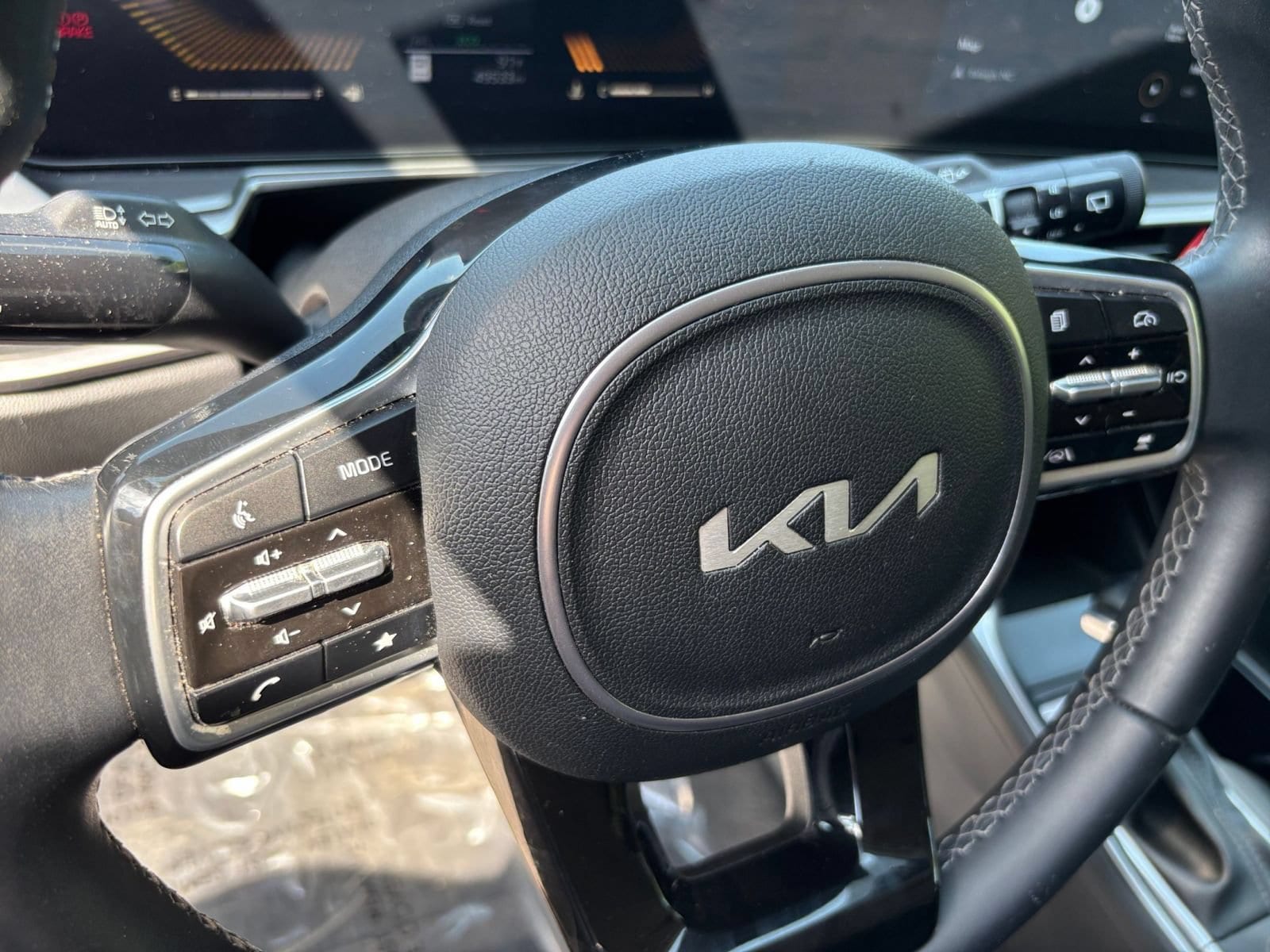 Thumbnail: 2024 Kia Sorento - 27