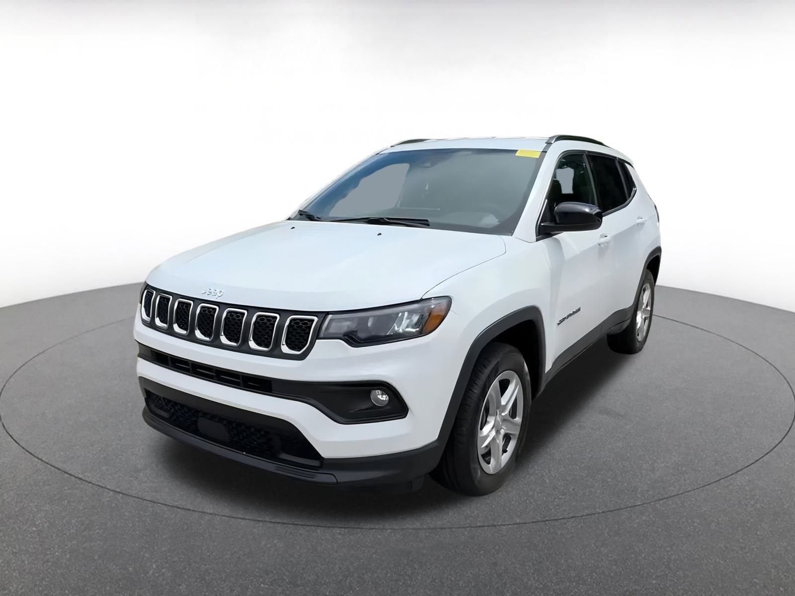 Thumbnail: 2023 Jeep Compass - 7