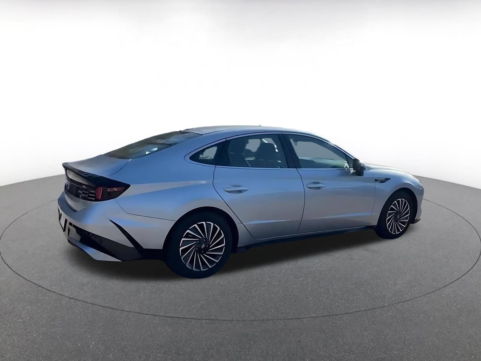 Thumbnail: 2025 Hyundai Sonata - 15