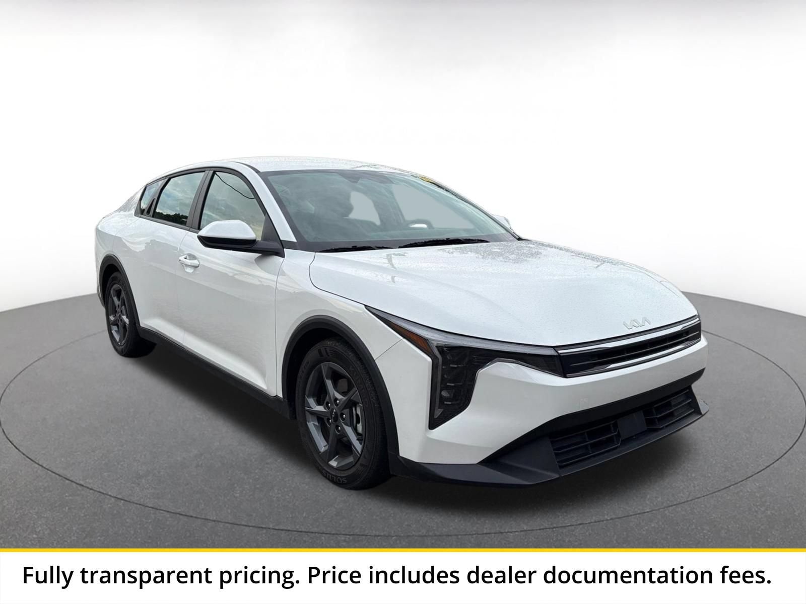 Thumbnail: 2026 Kia K4 - 1