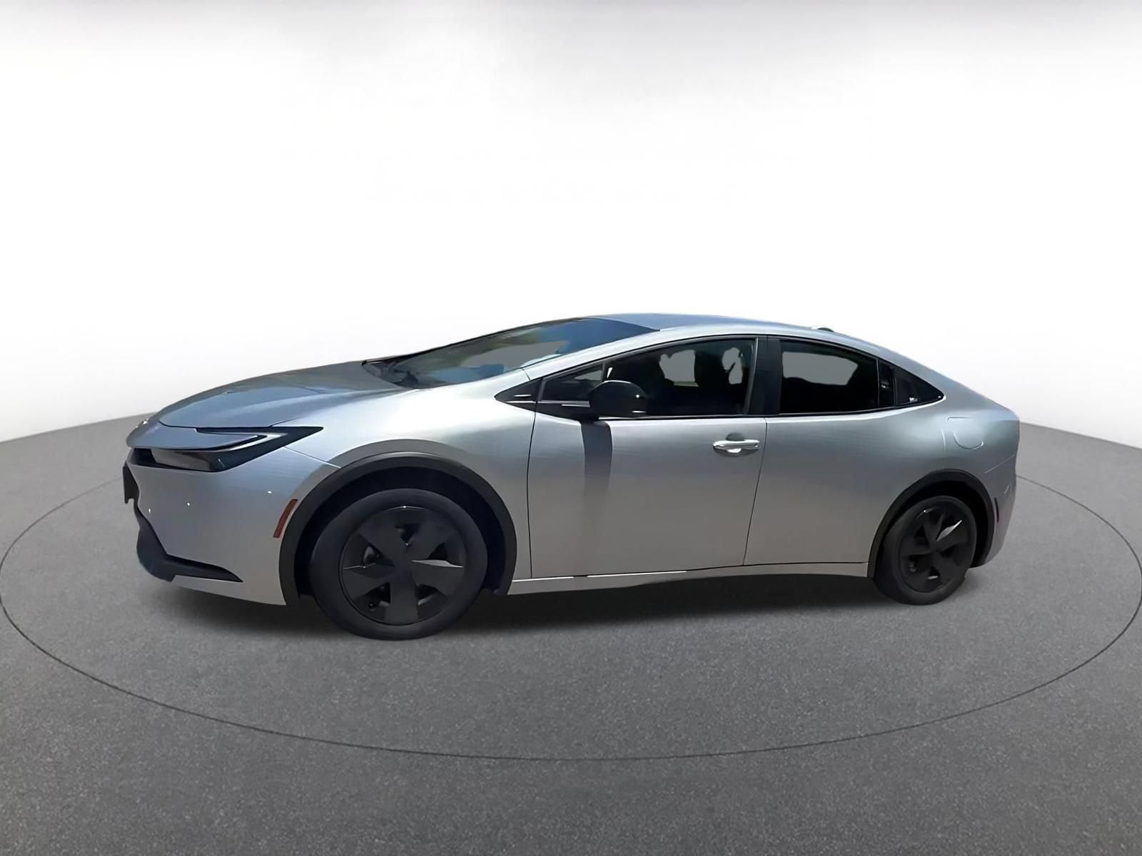 Thumbnail: 2025 Toyota Prius - 8