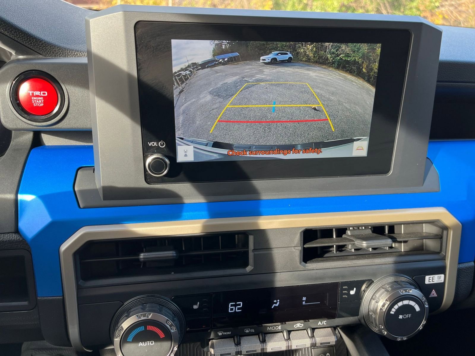 Thumbnail: 2025 Toyota Tacoma - 17