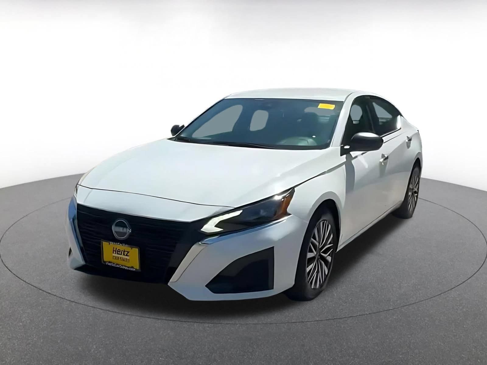 Thumbnail: 2025 Nissan Altima - 7