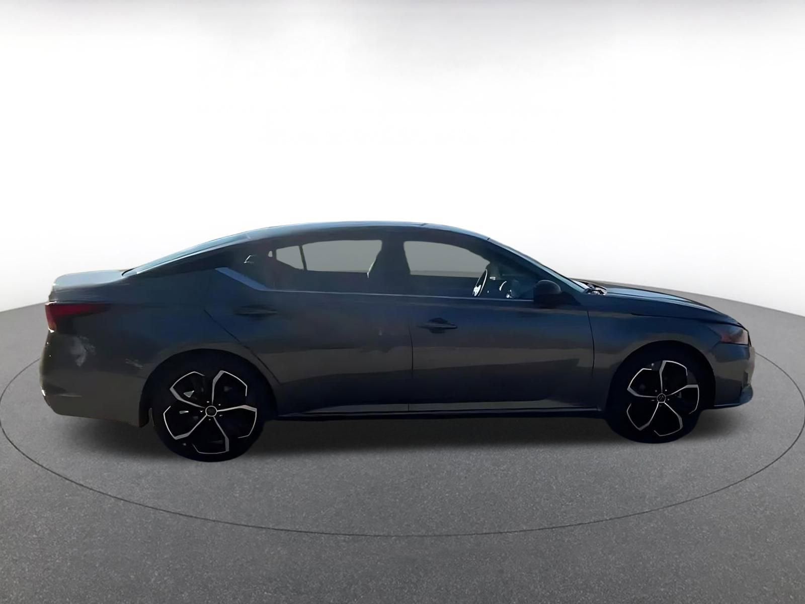 Thumbnail: 2025 Nissan Altima - 15