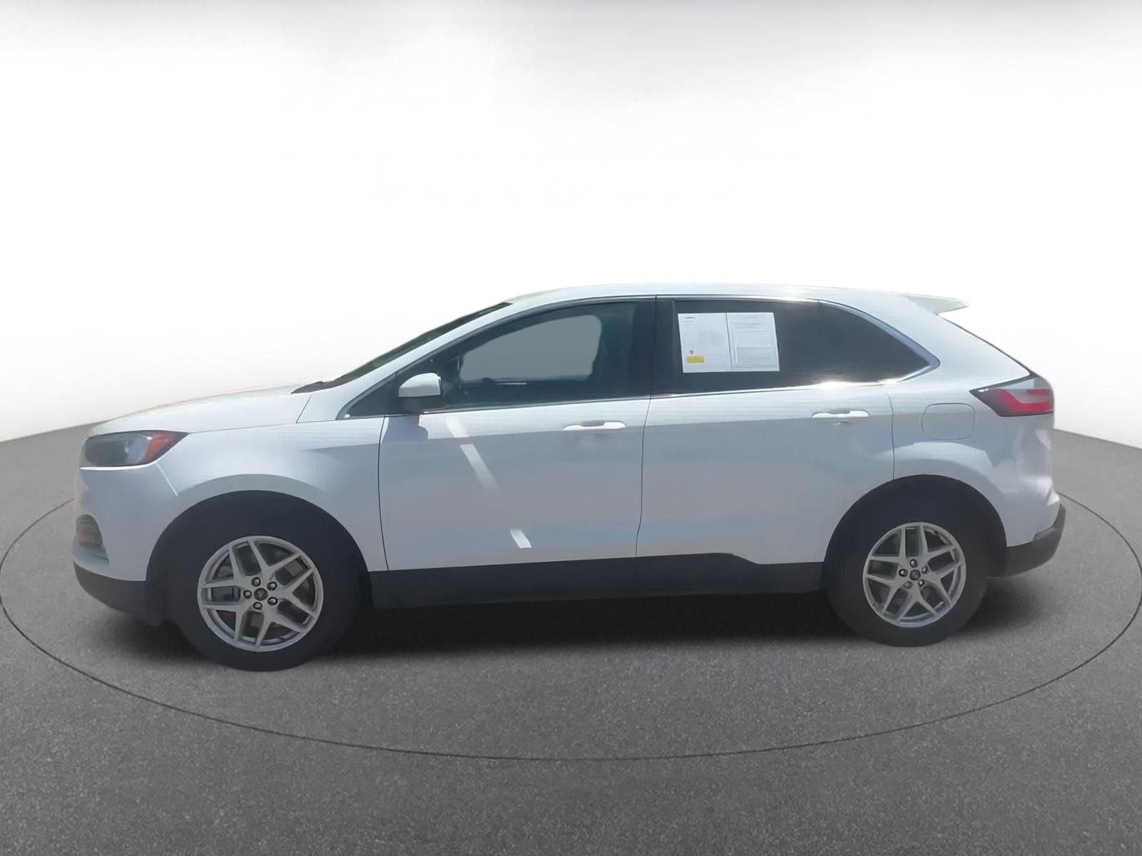 Thumbnail: 2024 Ford Edge - 8