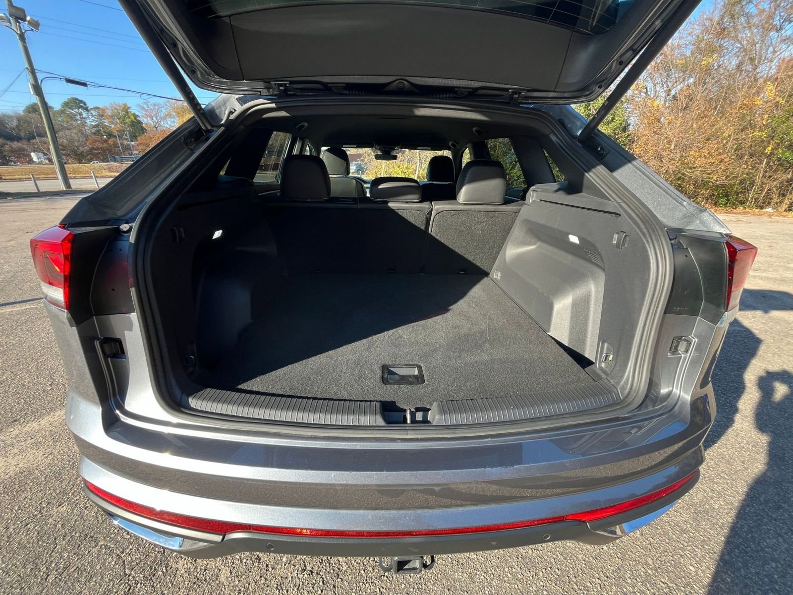 Thumbnail: 2025 Volkswagen Atlas - 25