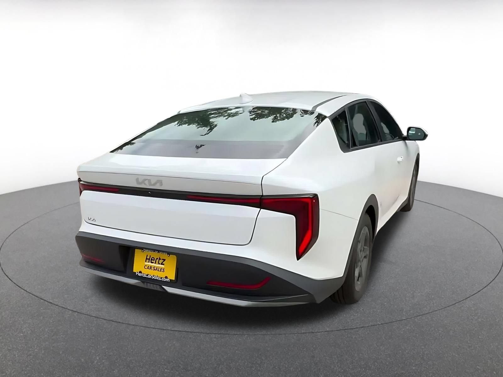 Thumbnail: 2026 Kia K4 - 13
