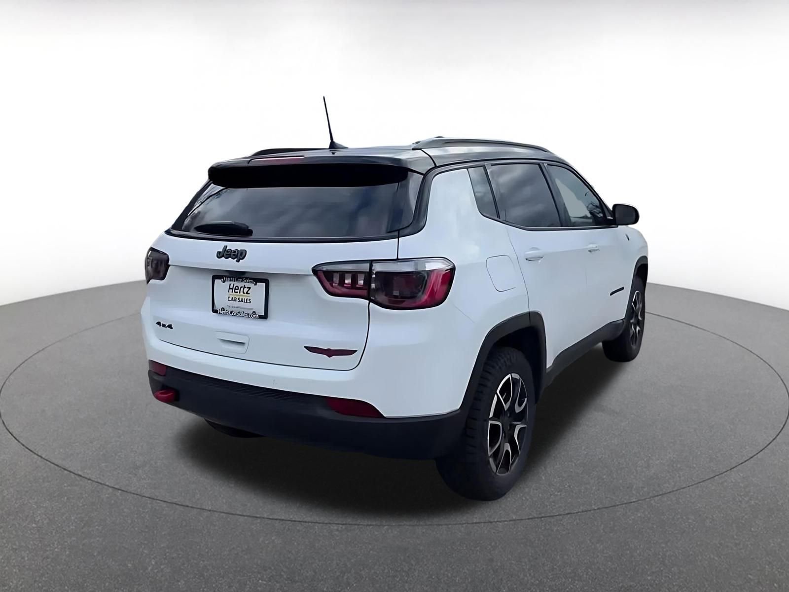 Thumbnail: 2025 Jeep Compass - 14