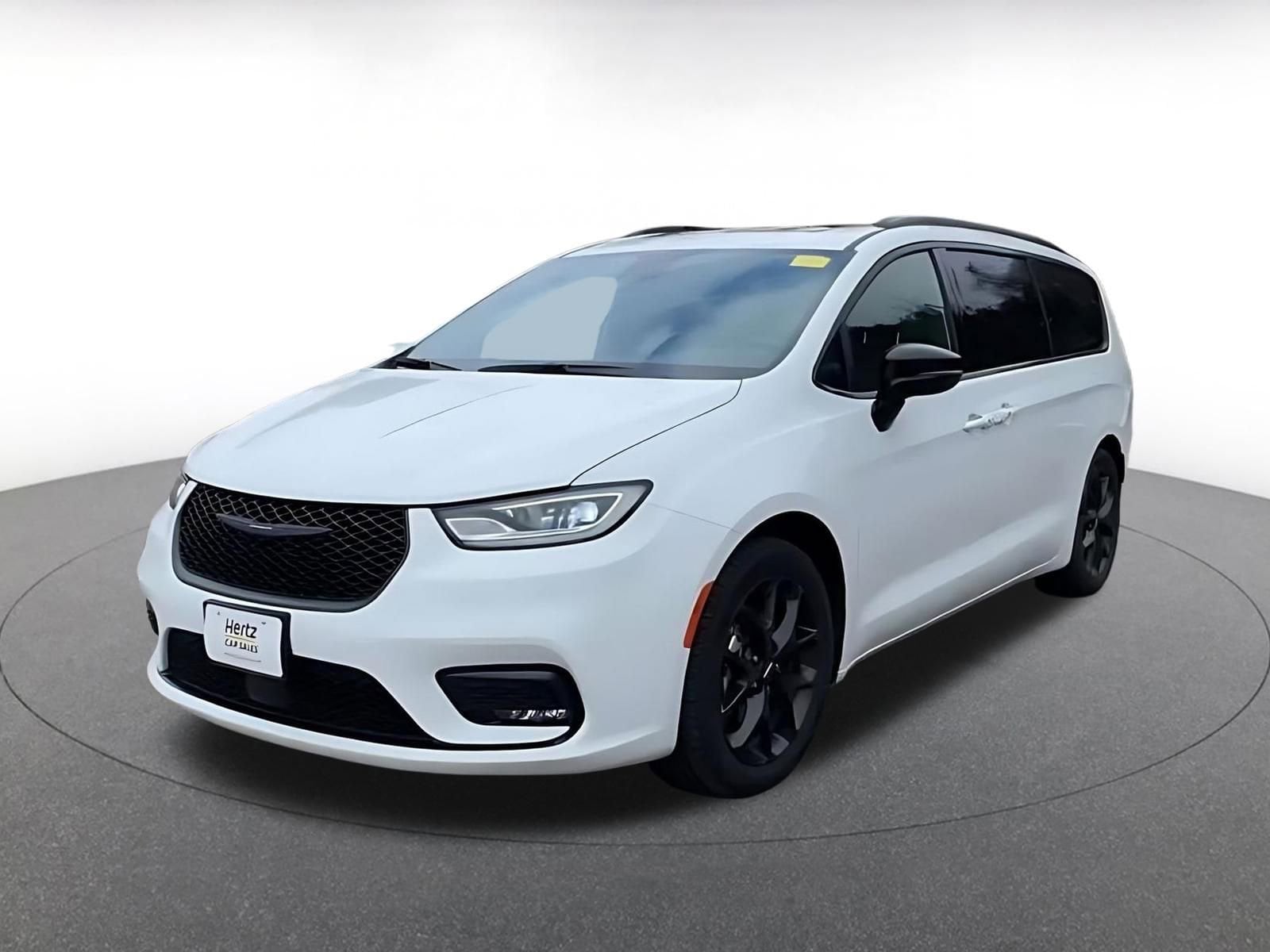 Thumbnail: 2025 Chrysler Pacifica - 7