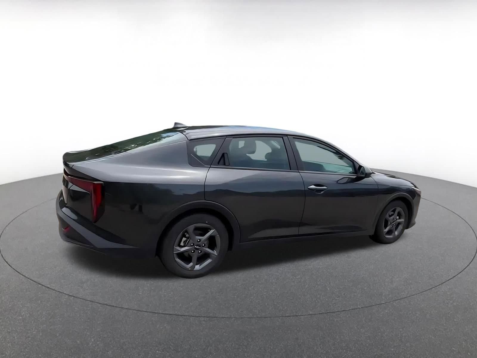 Thumbnail: 2025 Kia K4 - 14