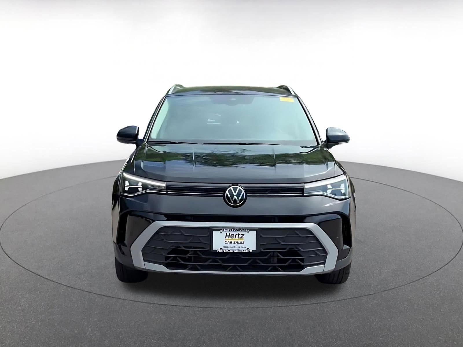 Thumbnail: 2025 Volkswagen Taos - 4