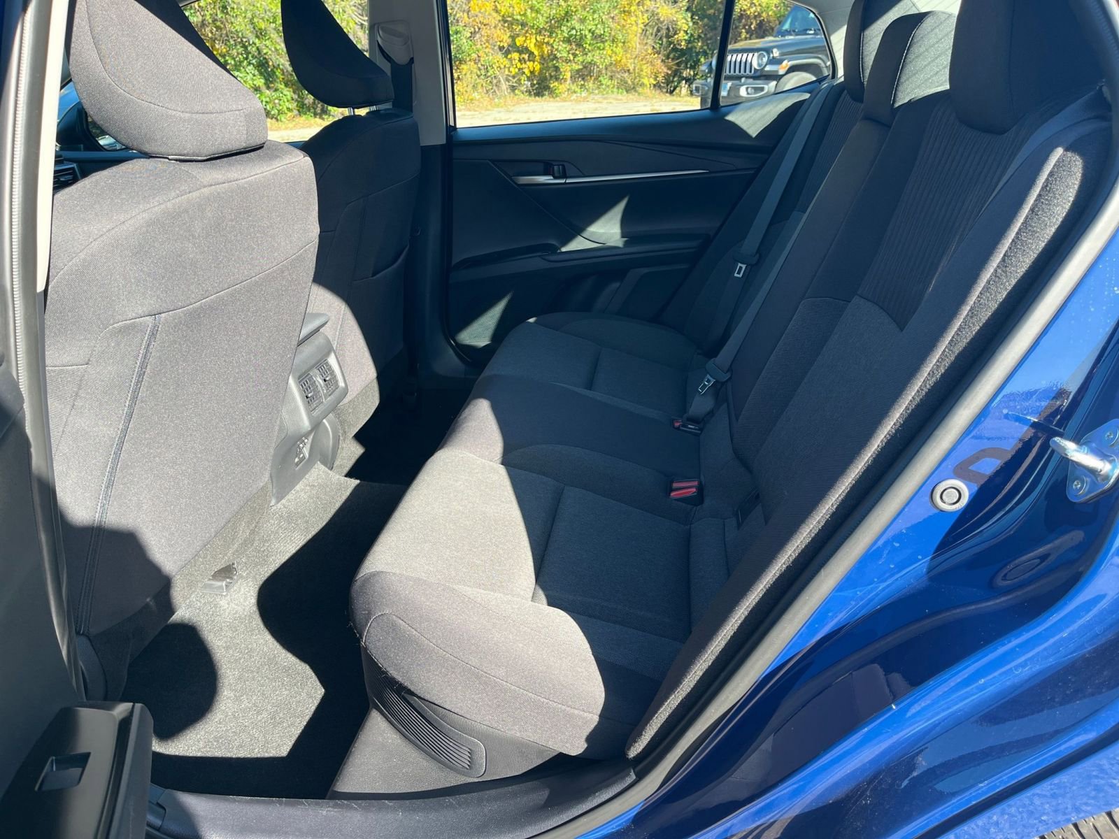 Thumbnail: 2025 Toyota Camry - 21