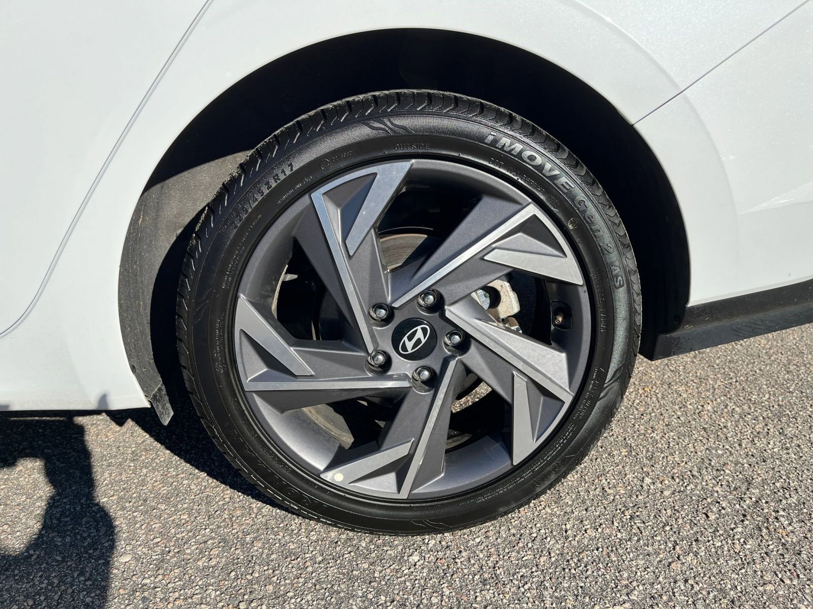 Thumbnail: 2025 Hyundai Elantra - 27