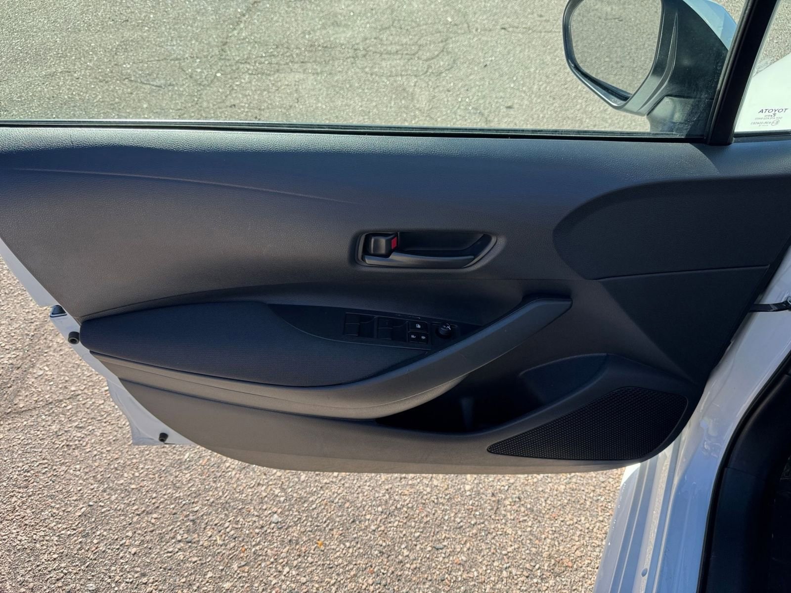 Thumbnail: 2025 Toyota Corolla - 18