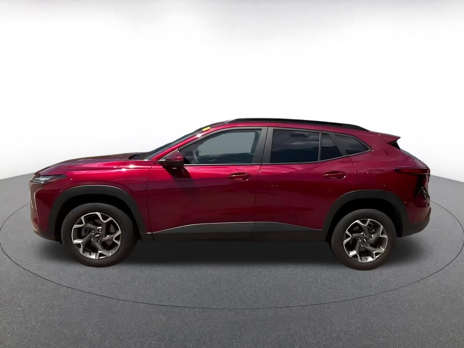 Thumbnail: 2025 Chevrolet Trax - 8
