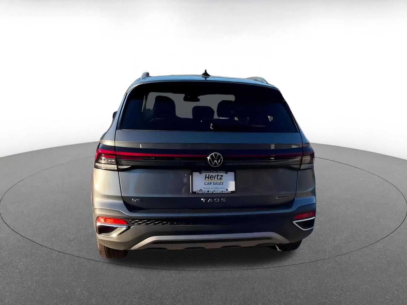 Thumbnail: 2025 Volkswagen Taos - 11