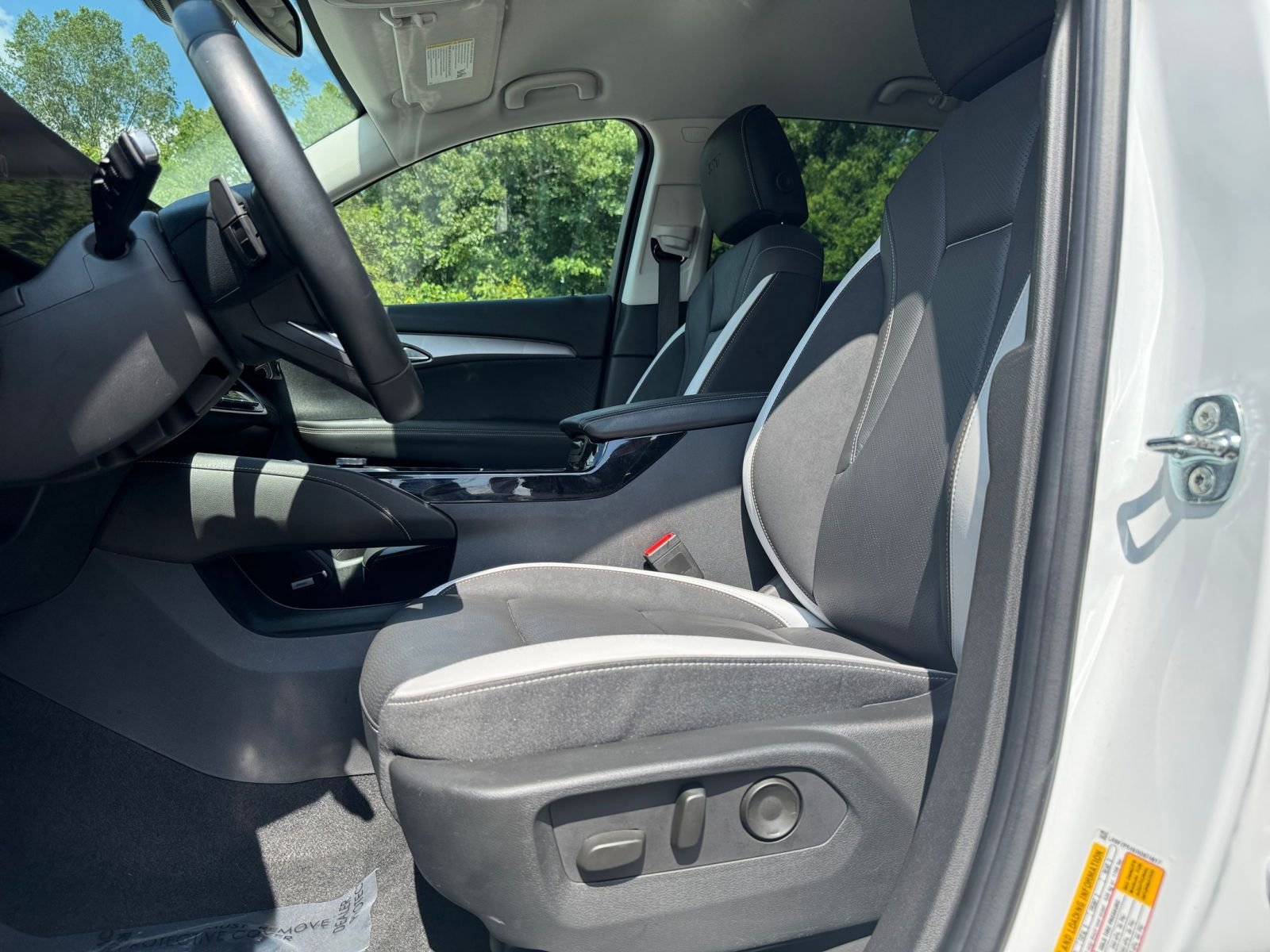 Thumbnail: 2024 Buick Envision - 22