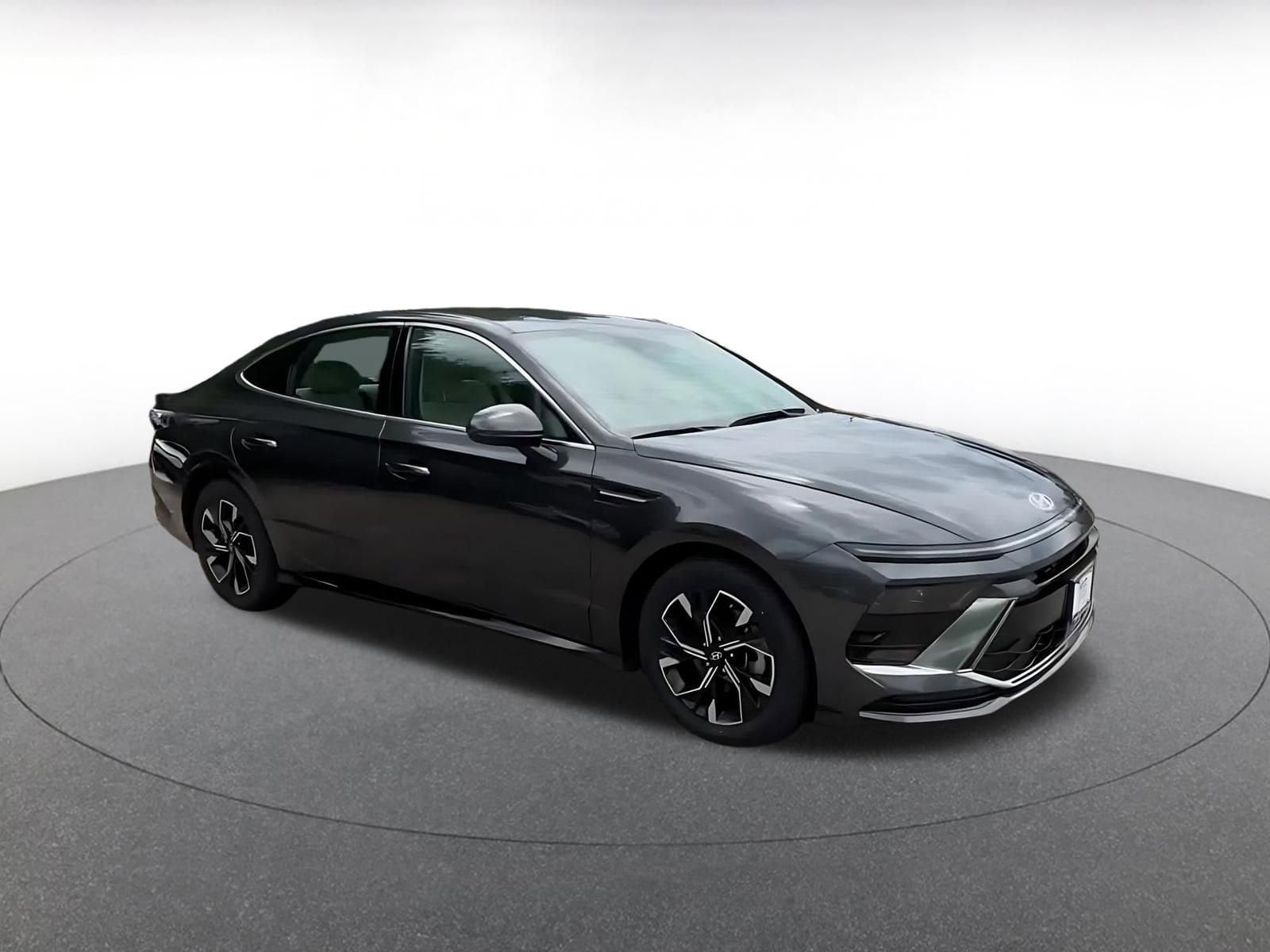 Thumbnail: 2025 Hyundai Sonata - 2
