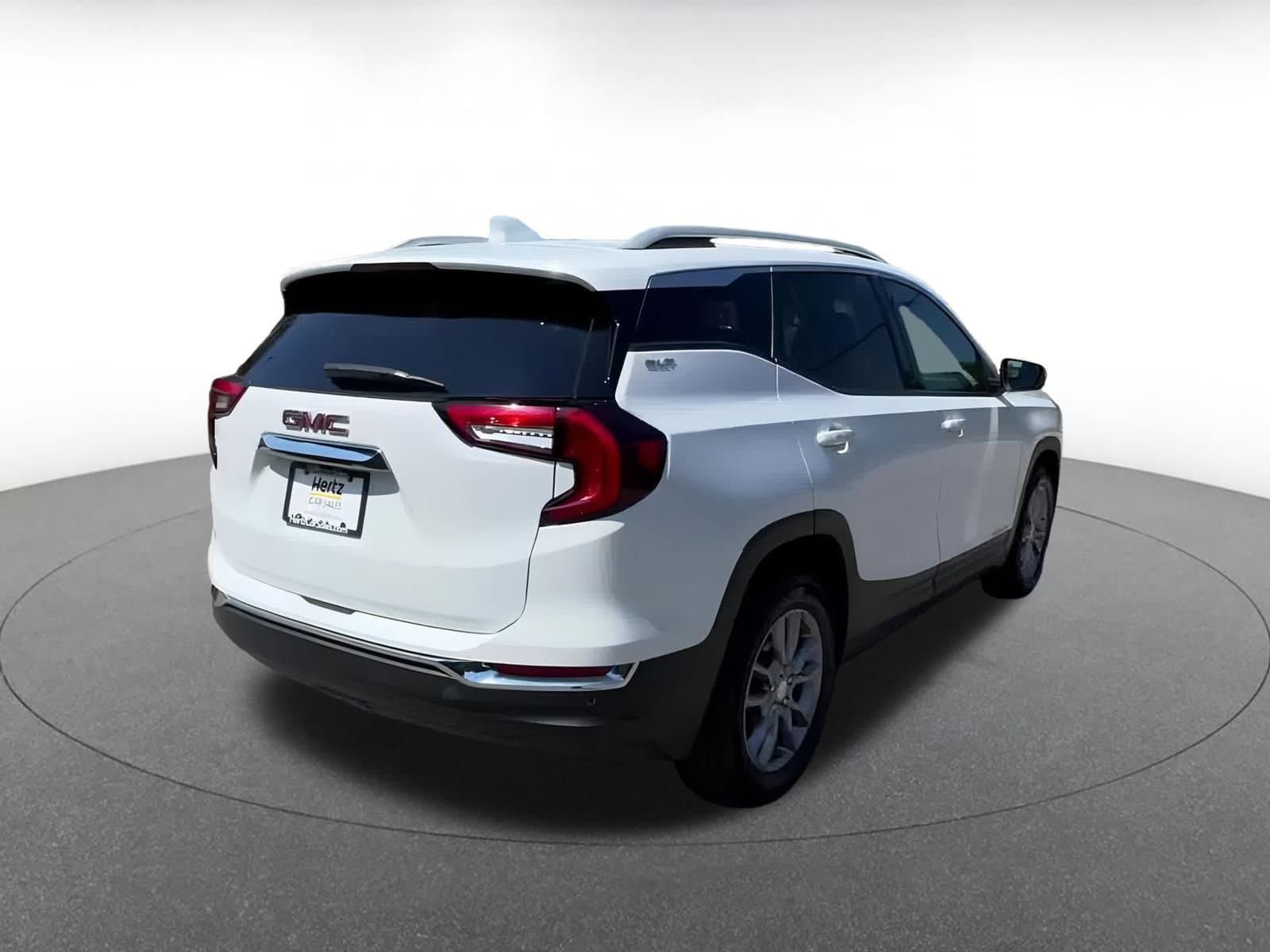 Thumbnail: 2023 GMC Terrain - 14