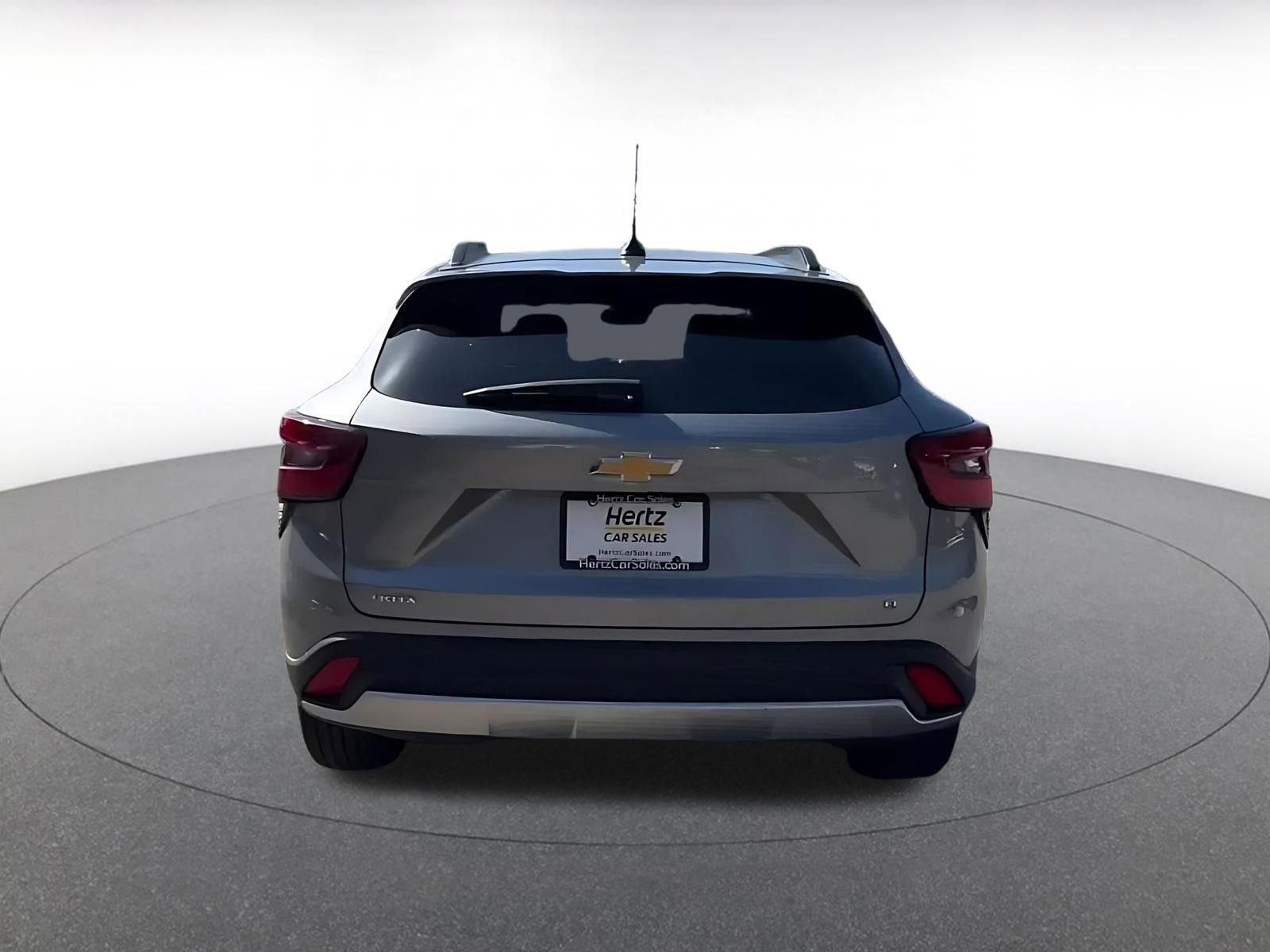 Thumbnail: 2025 Chevrolet Trax - 12