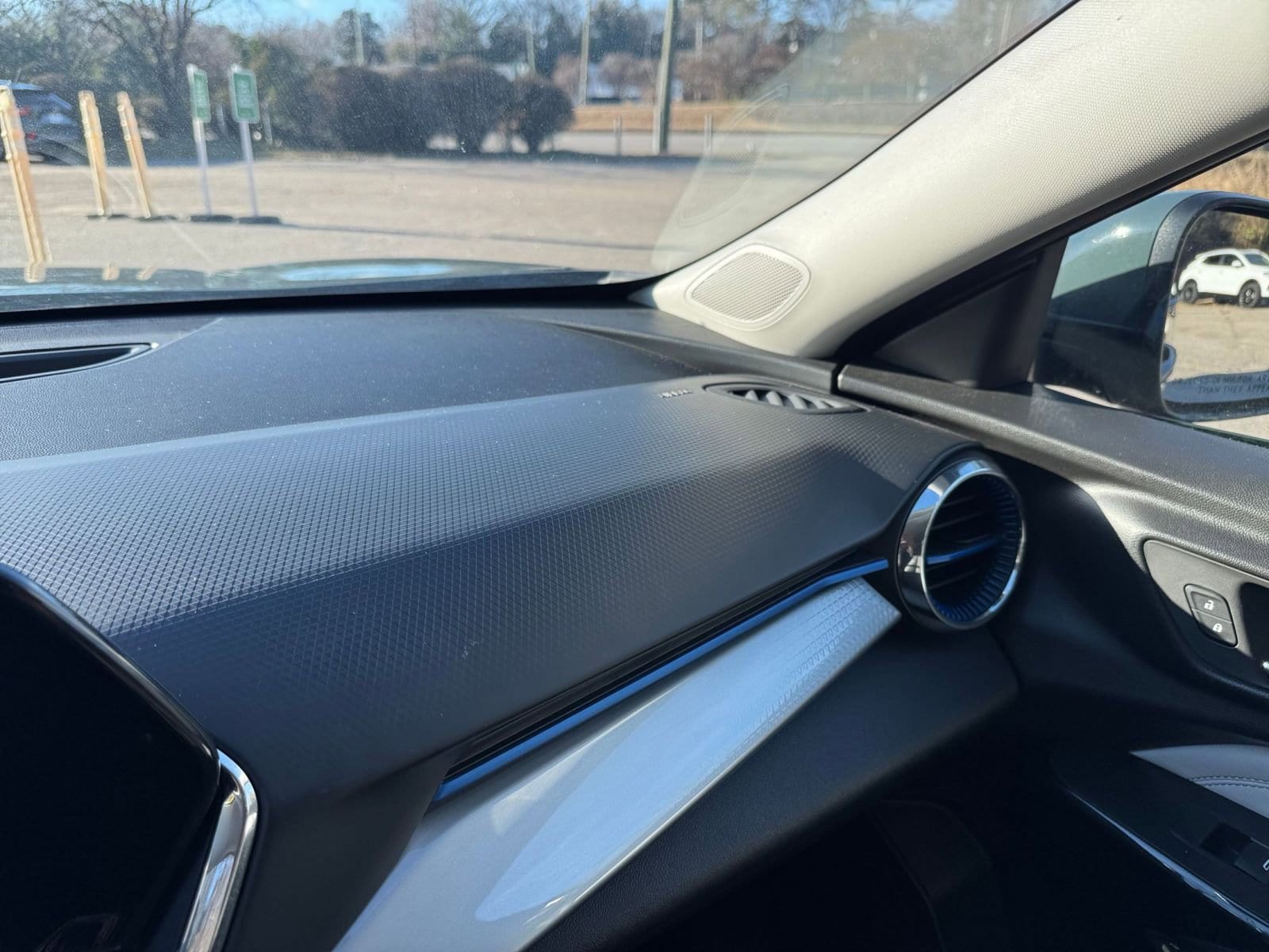 Thumbnail: 2025 Chevrolet Trax - 30