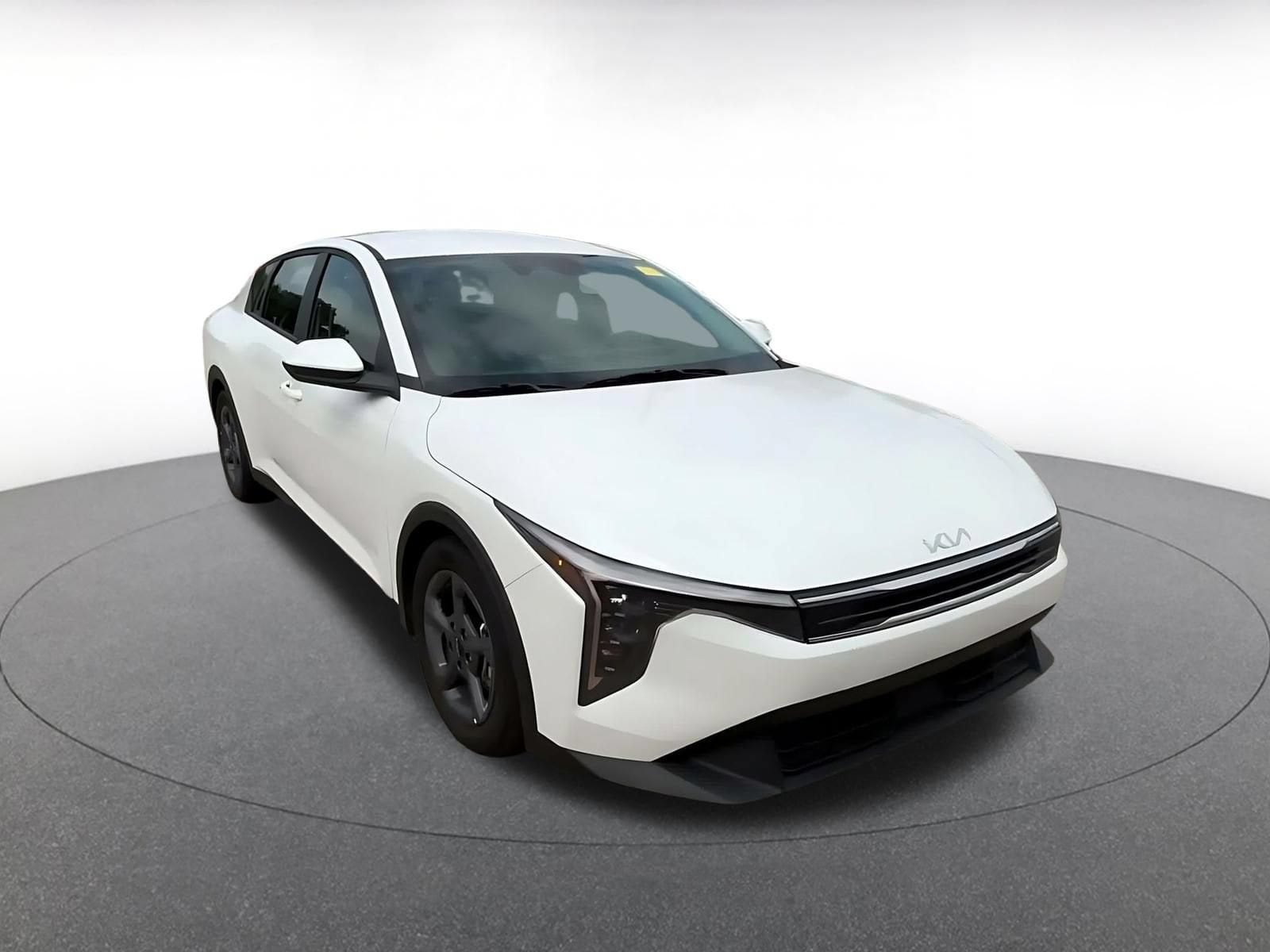 Thumbnail: 2026 Kia K4 - 3