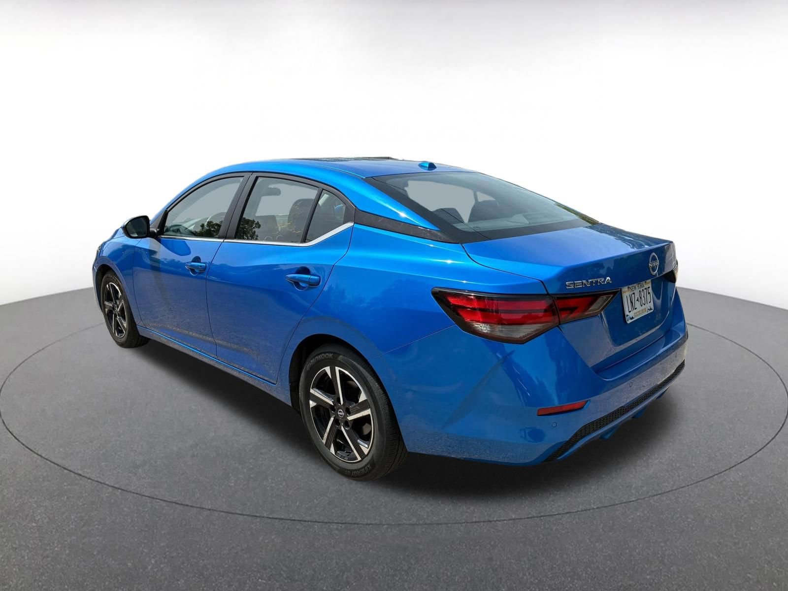 Thumbnail: 2025 Nissan Sentra - 4