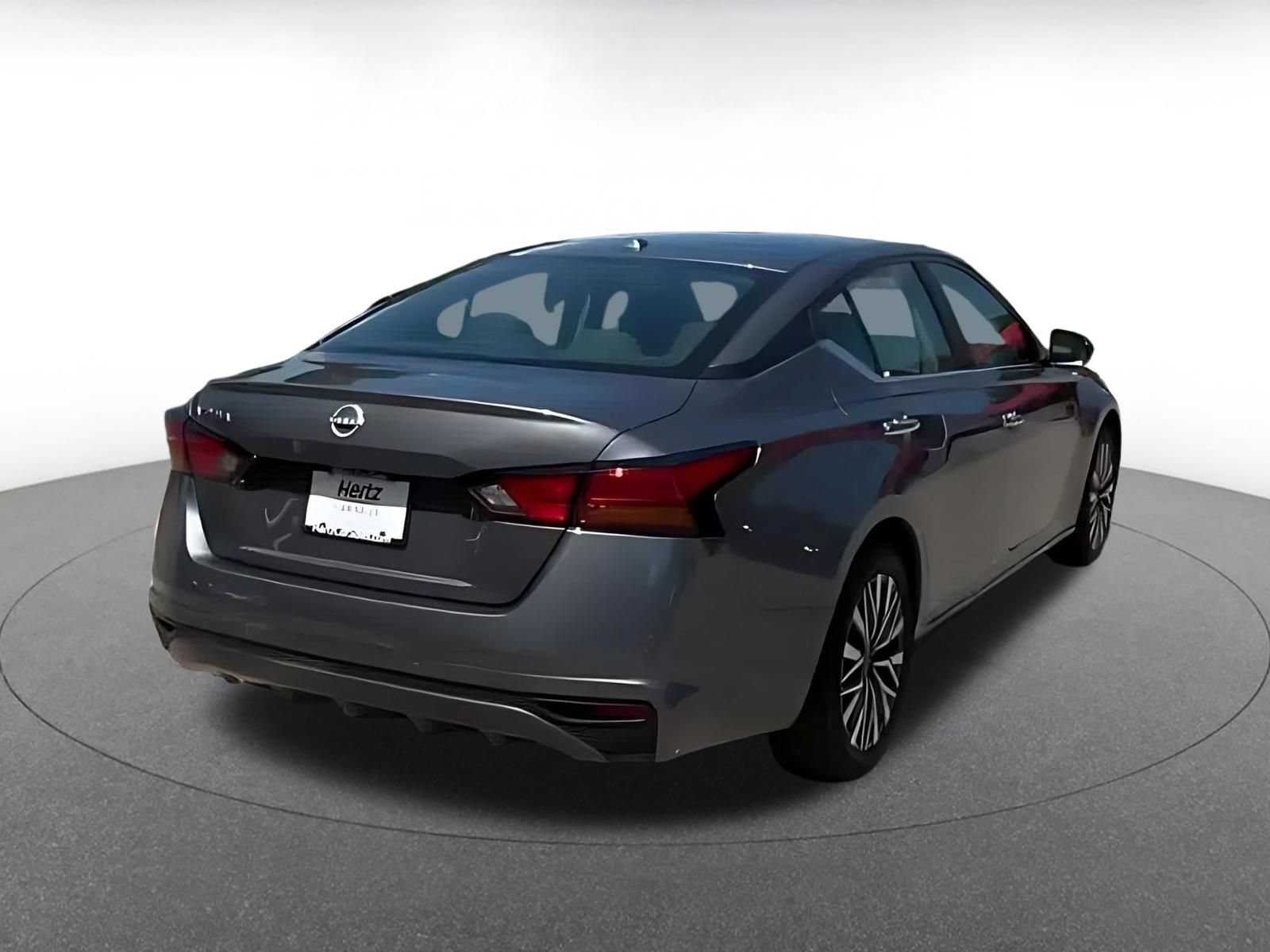 Thumbnail: 2025 Nissan Altima - 12