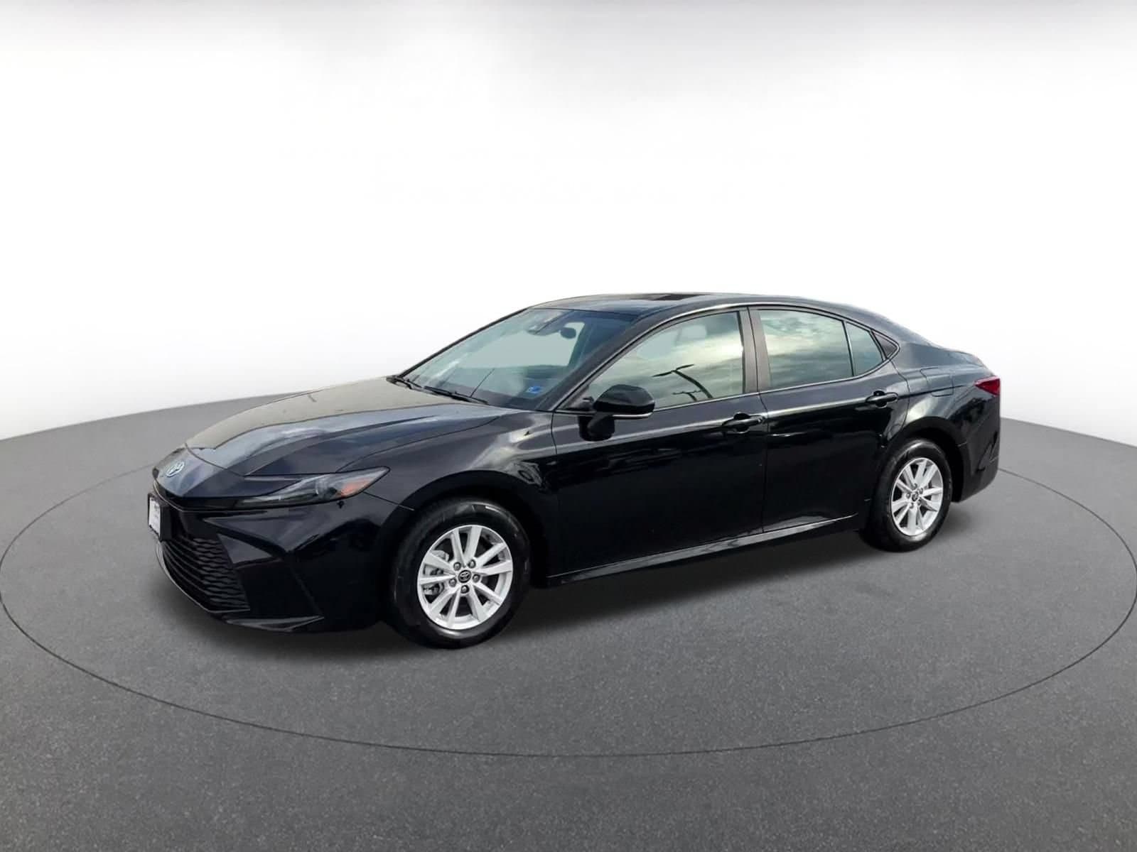 Thumbnail: 2025 Toyota Camry - 7