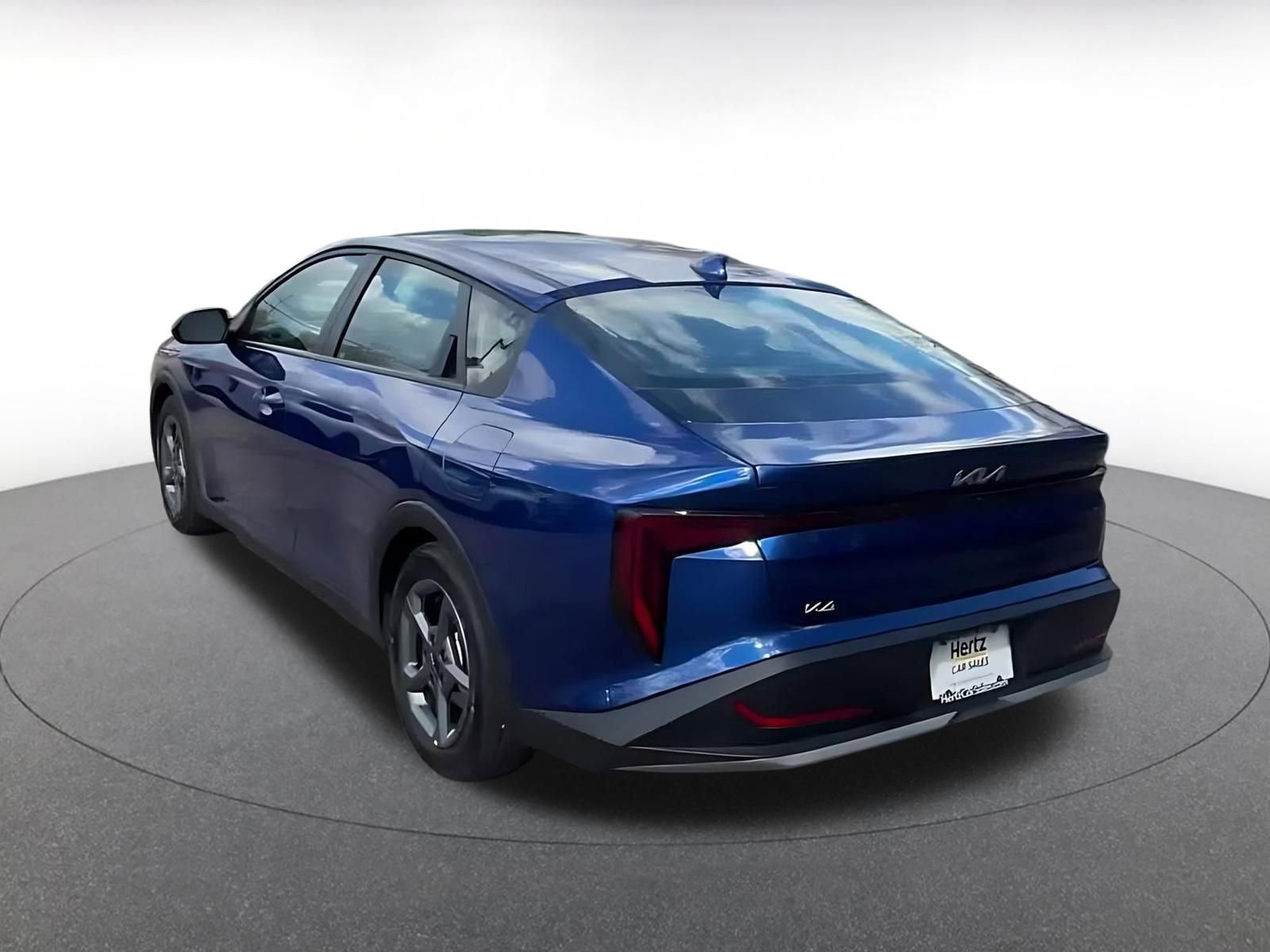 Thumbnail: 2025 Kia K4 - 10