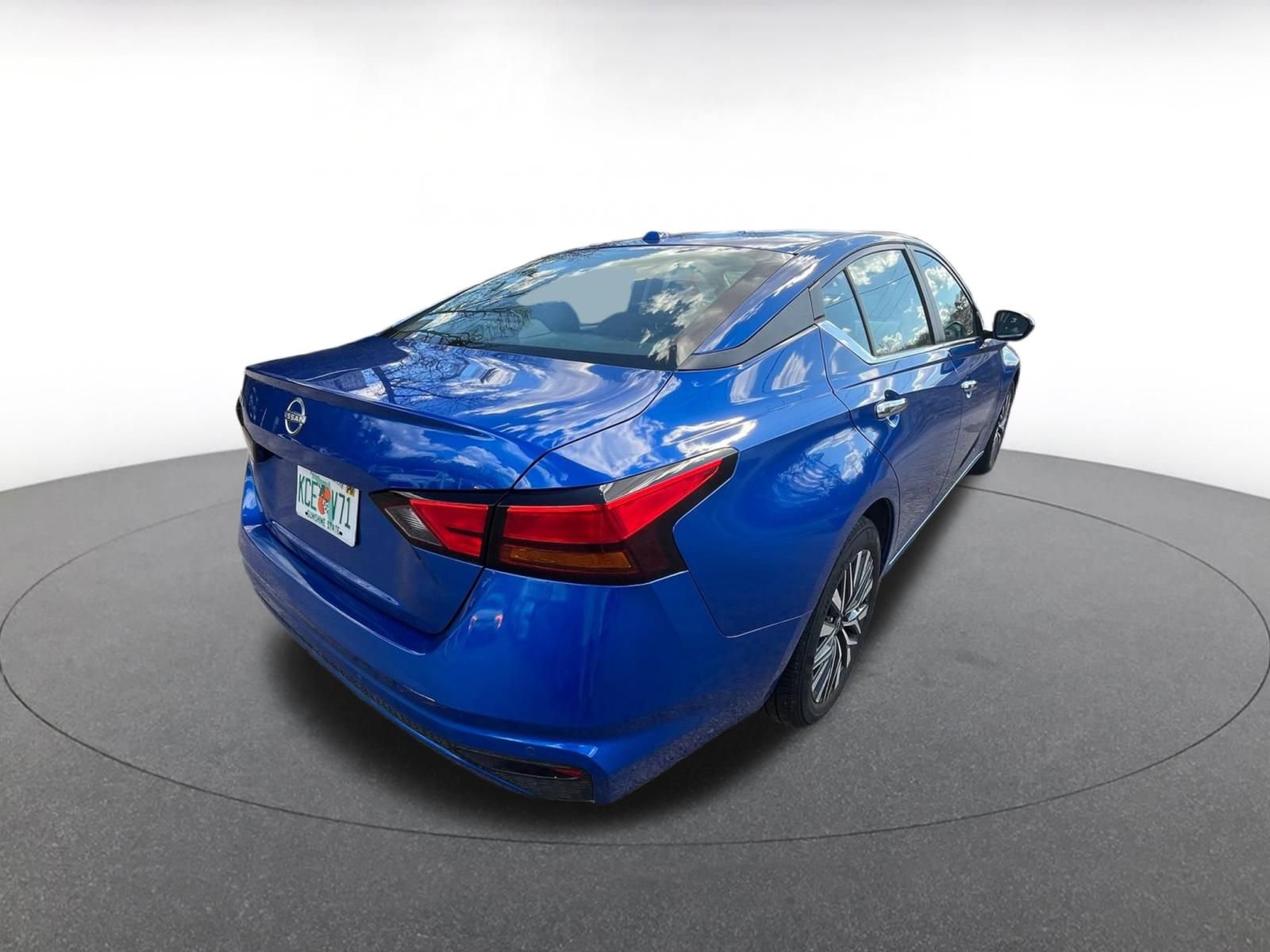 Thumbnail: 2025 Nissan Altima - 7