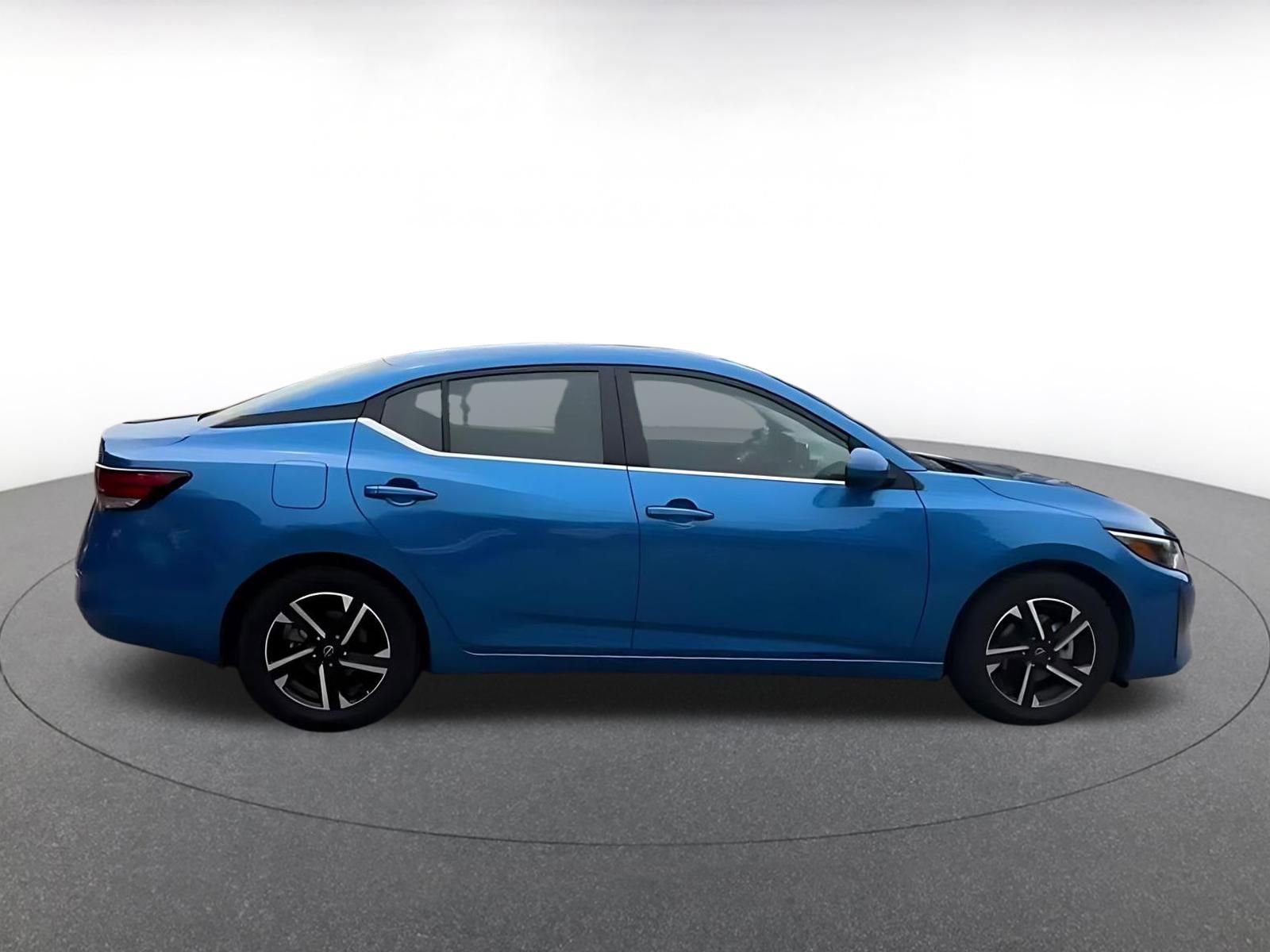 Thumbnail: 2025 Nissan Sentra - 15