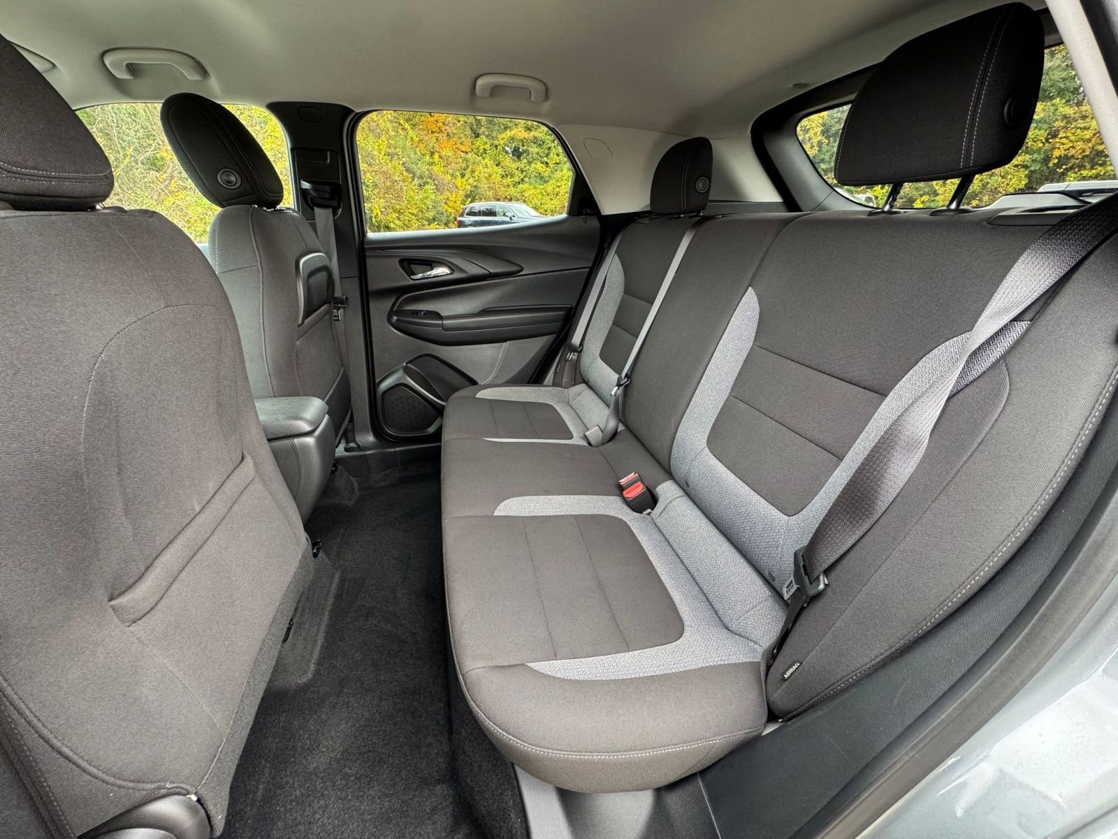 Thumbnail: 2025 Chevrolet TrailBlazer - 32