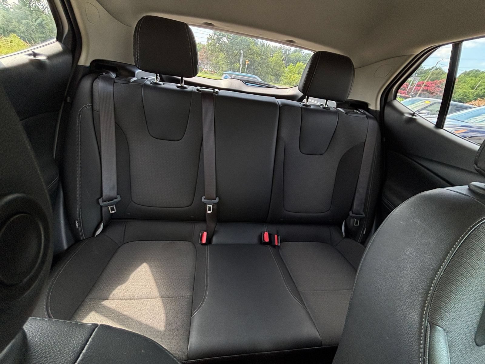 Thumbnail: 2025 Buick Encore GX - 35