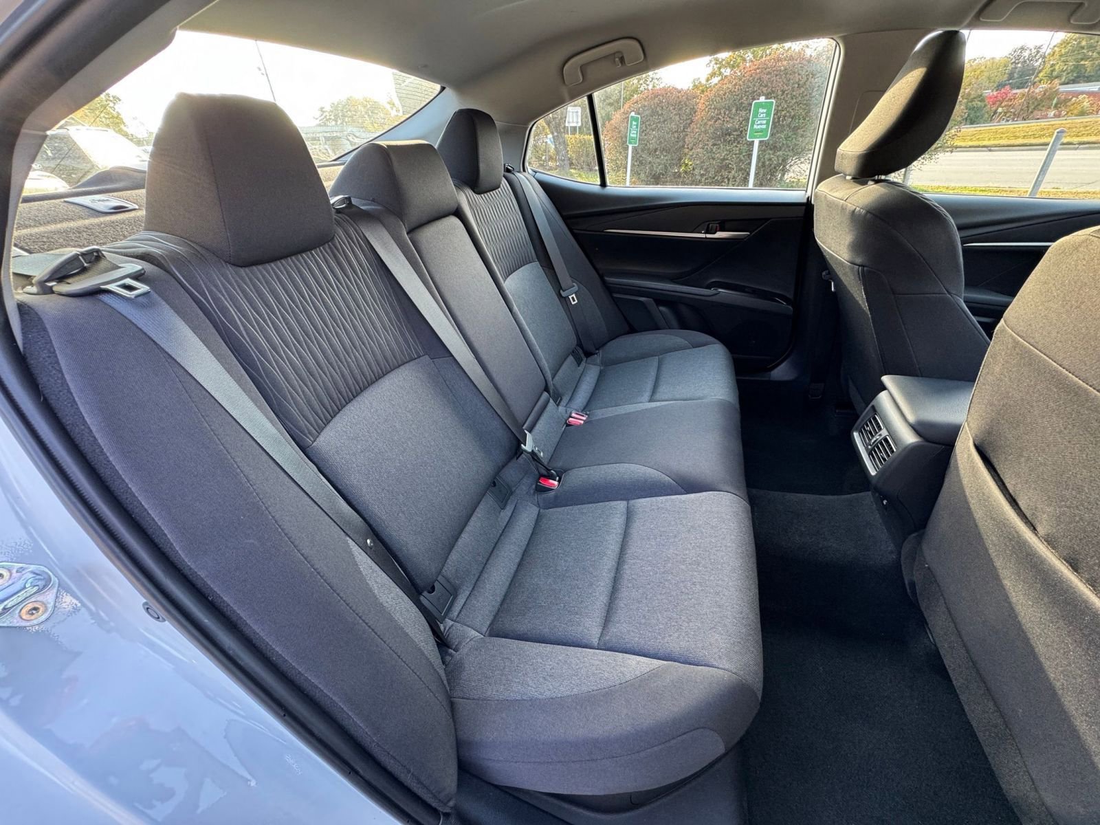 Thumbnail: 2025 Toyota Camry - 34