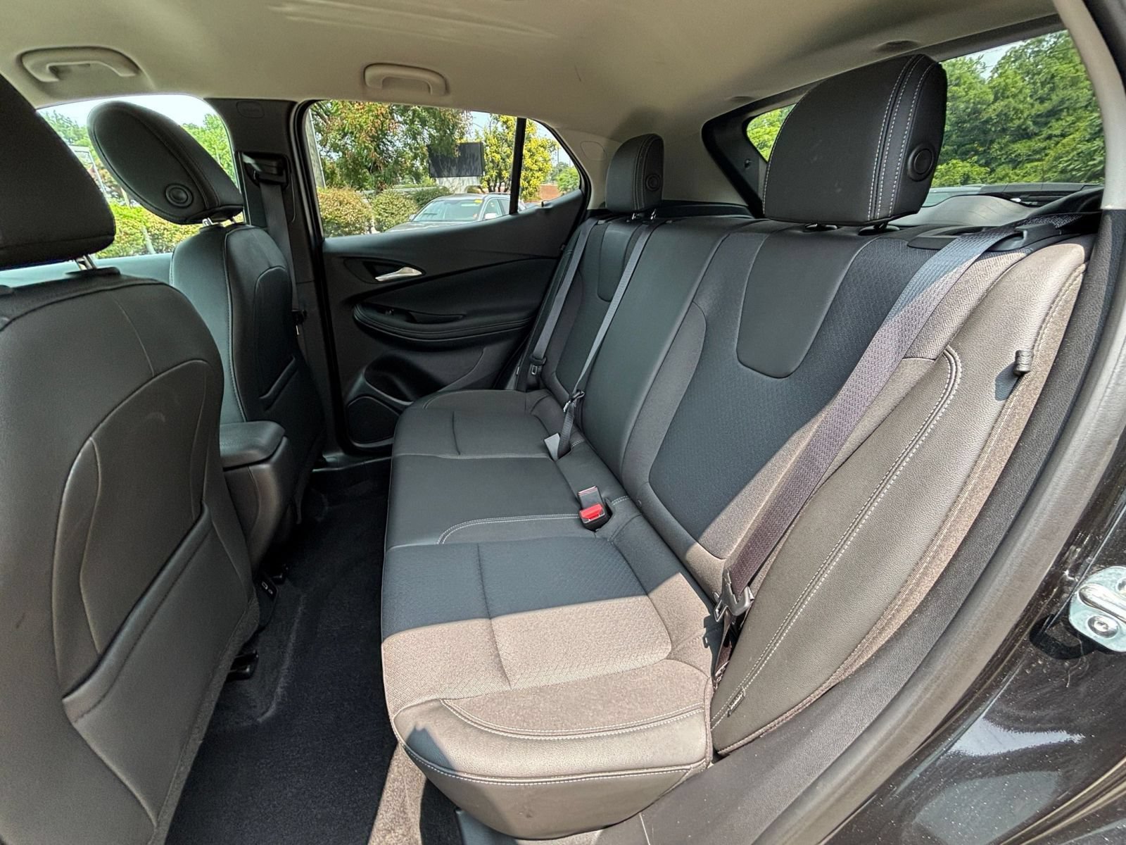 Thumbnail: 2025 Buick Encore GX - 33
