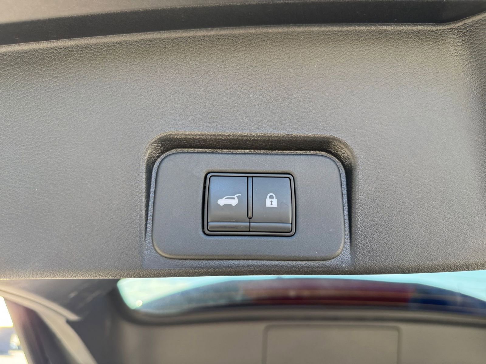 Thumbnail: 2025 Nissan Rogue - 21