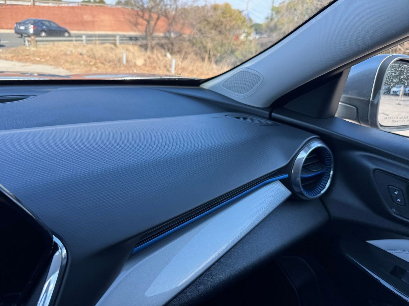 Thumbnail: 2025 Chevrolet Trax - 30