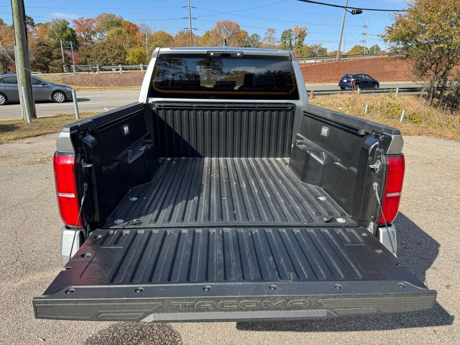 Thumbnail: 2025 Toyota Tacoma - 25