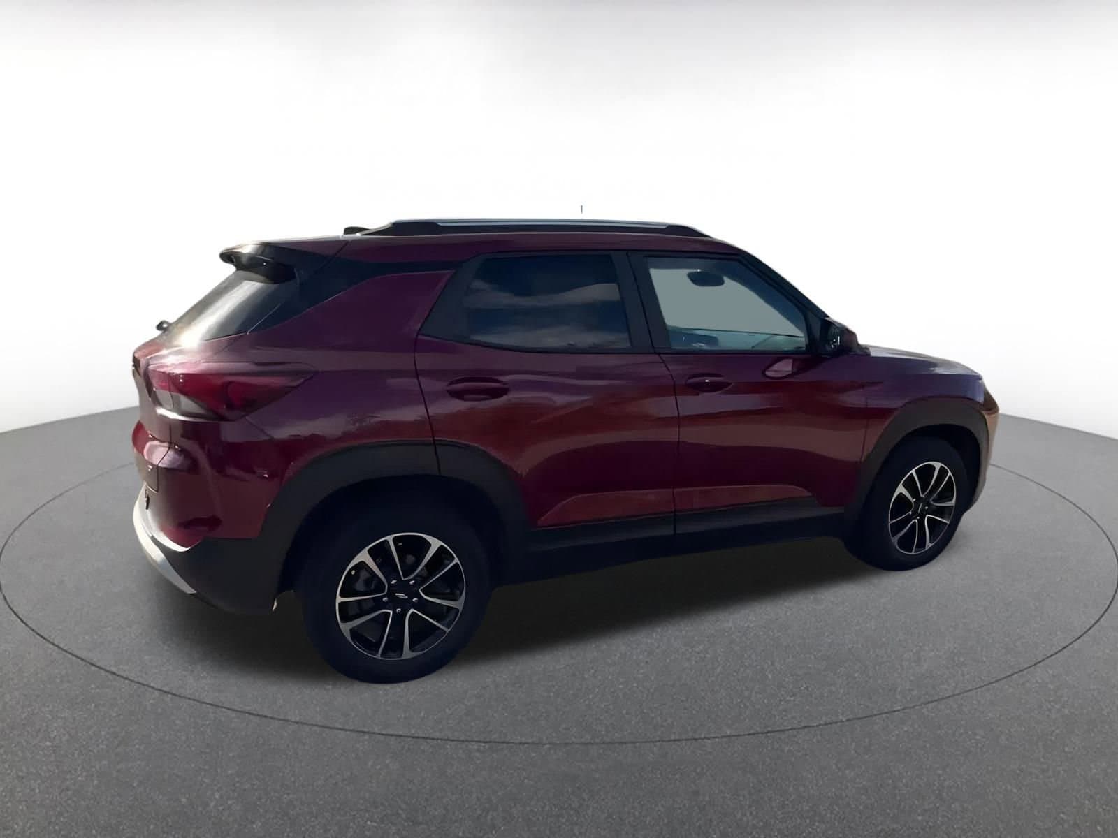 Thumbnail: 2025 Chevrolet TrailBlazer - 15