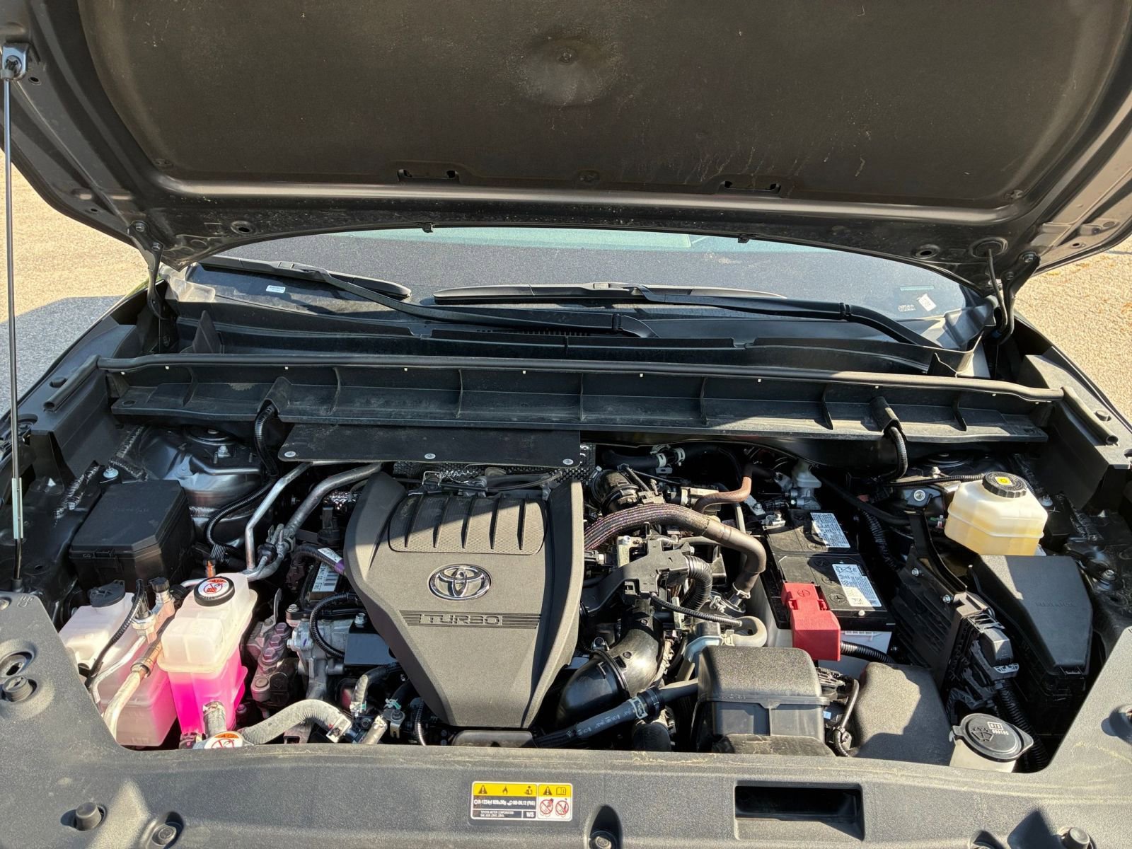 Thumbnail: 2025 Toyota Highlander - 33