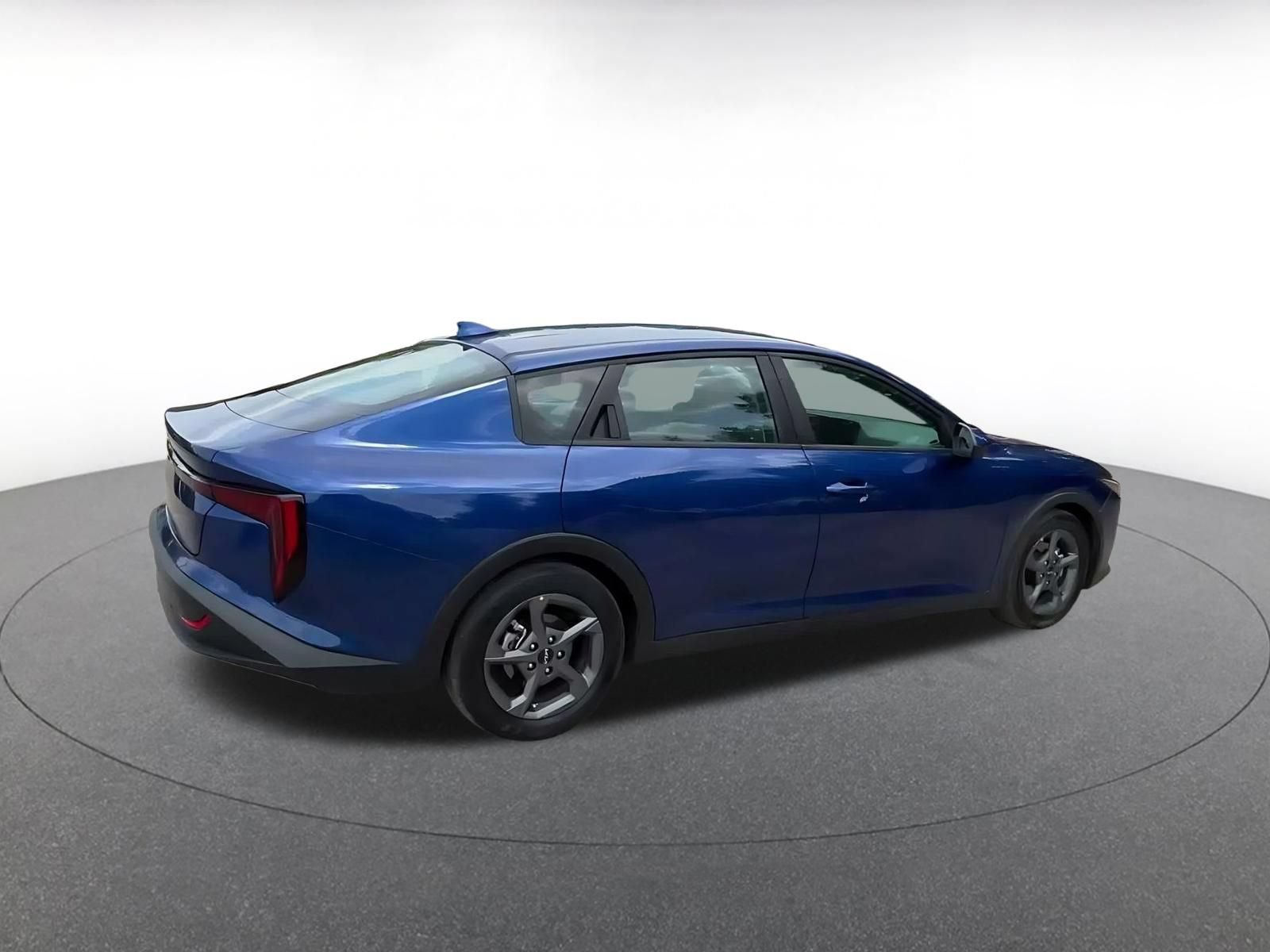 Thumbnail: 2025 Kia K4 - 11