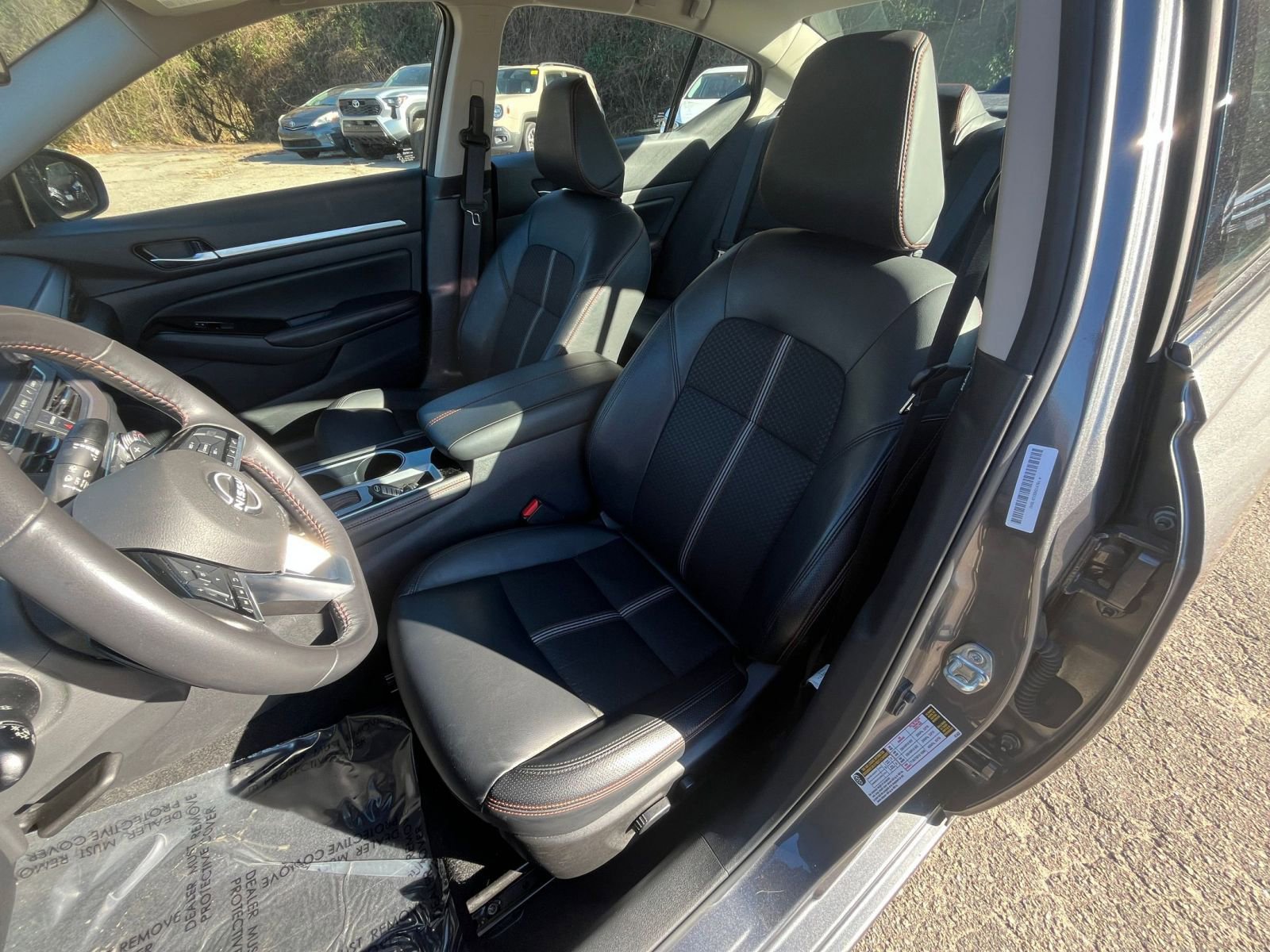 Thumbnail: 2025 Nissan Altima - 31