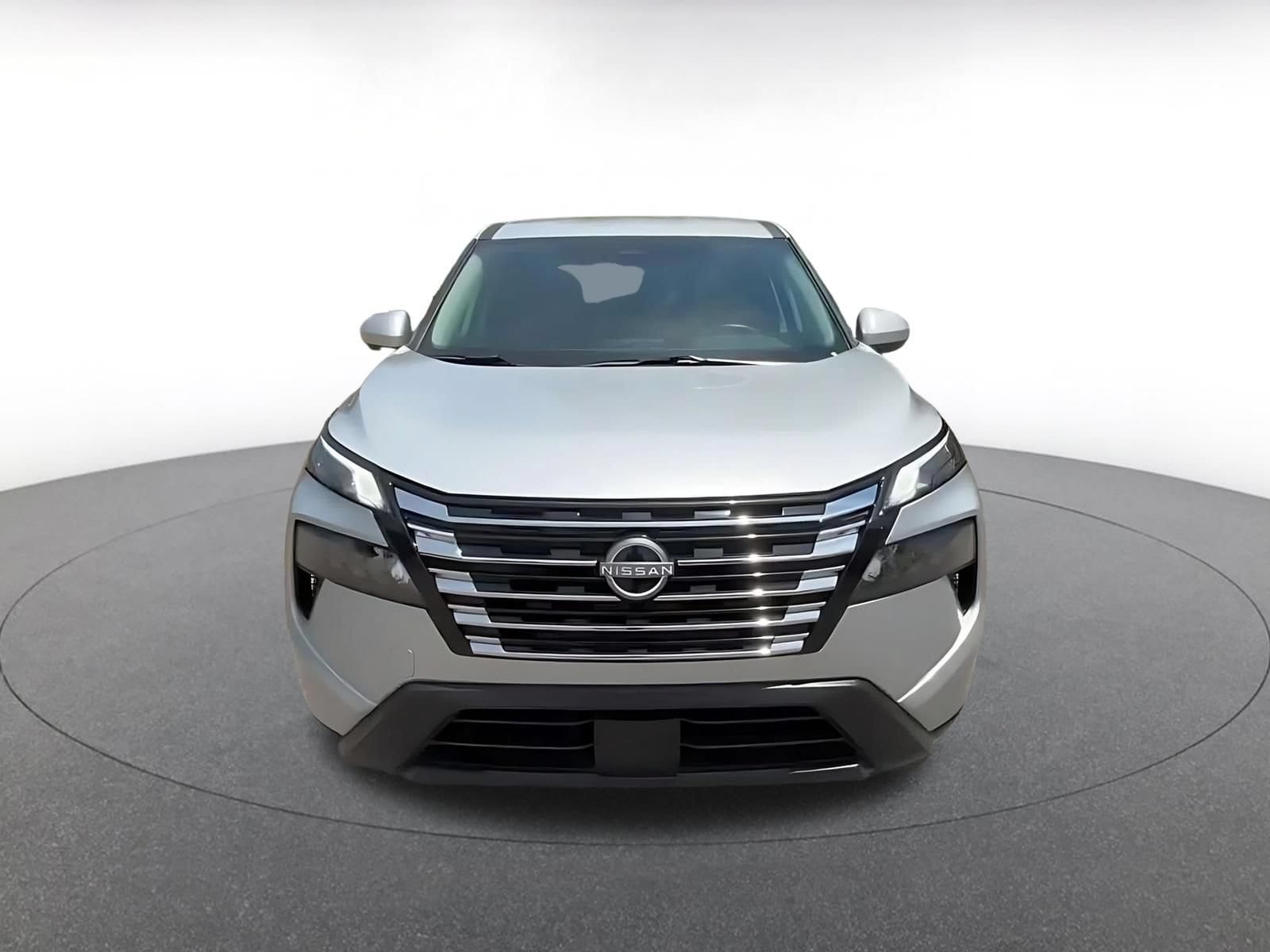 Thumbnail: 2025 Nissan Rogue - 4
